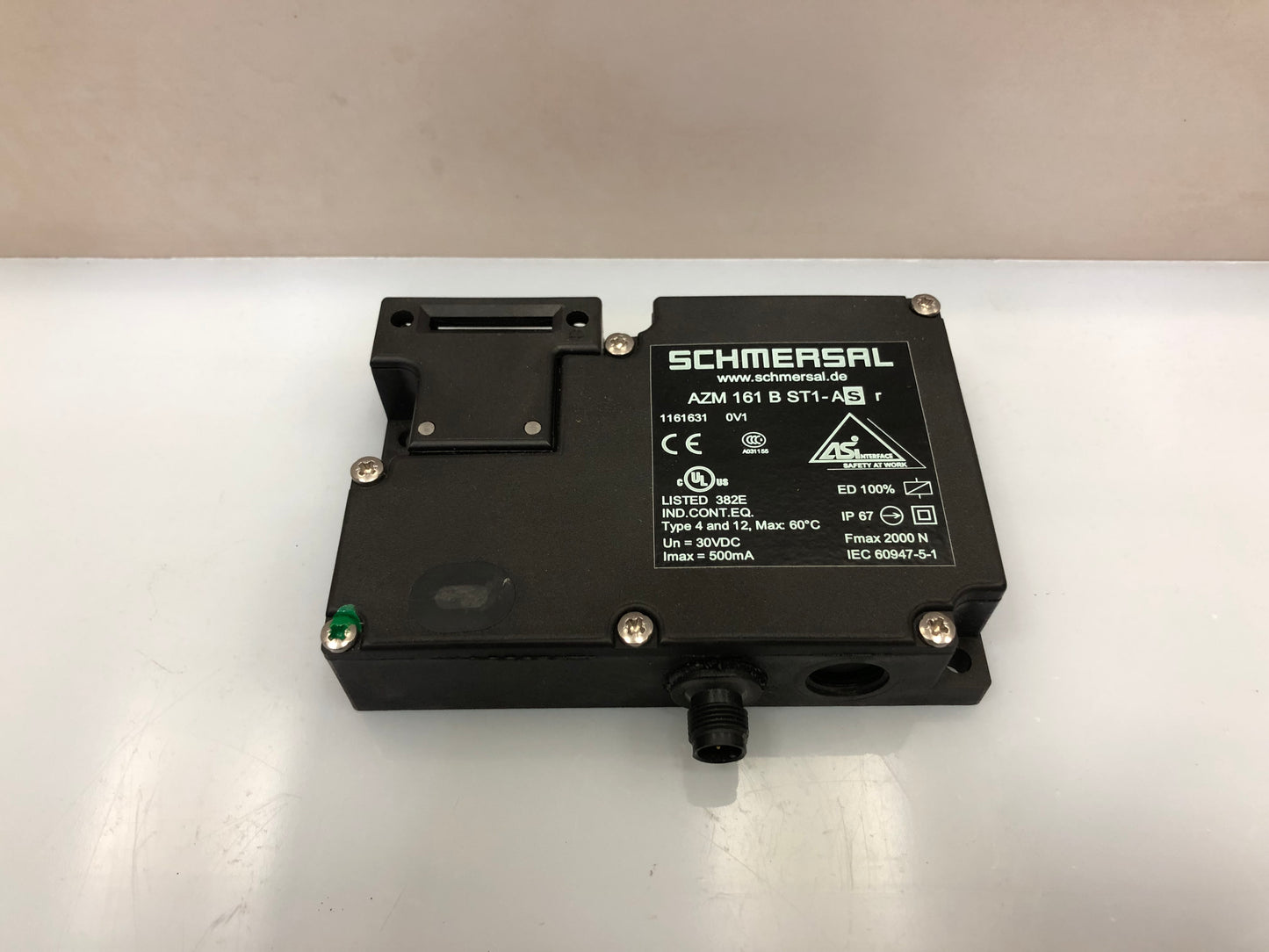 SCHMERSAL AZM 161 B ST1-AS r Safety Door Switch Interlock