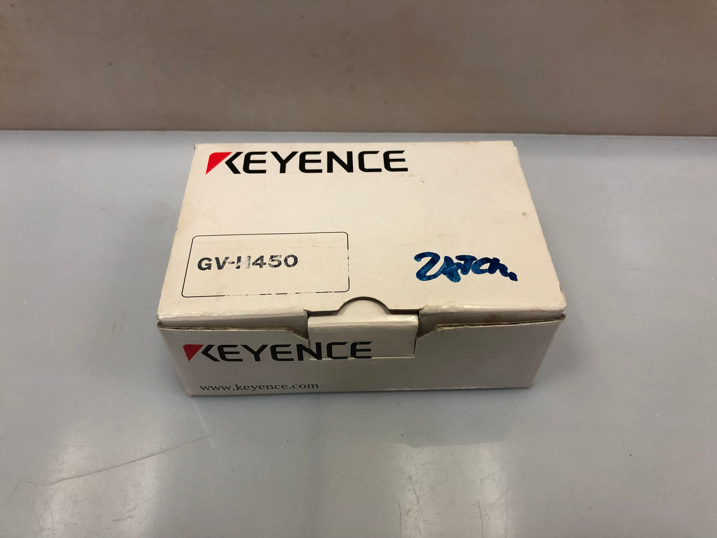 Keyence GV-H450 Digital CMOS Laser Sensor Amplifier – GV Series