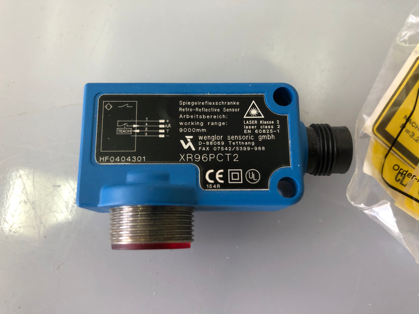 Wenglor XR96PCT2 Retro-Reflective Laser Sensor – Photoelectric Switch, 10m Range, PNP