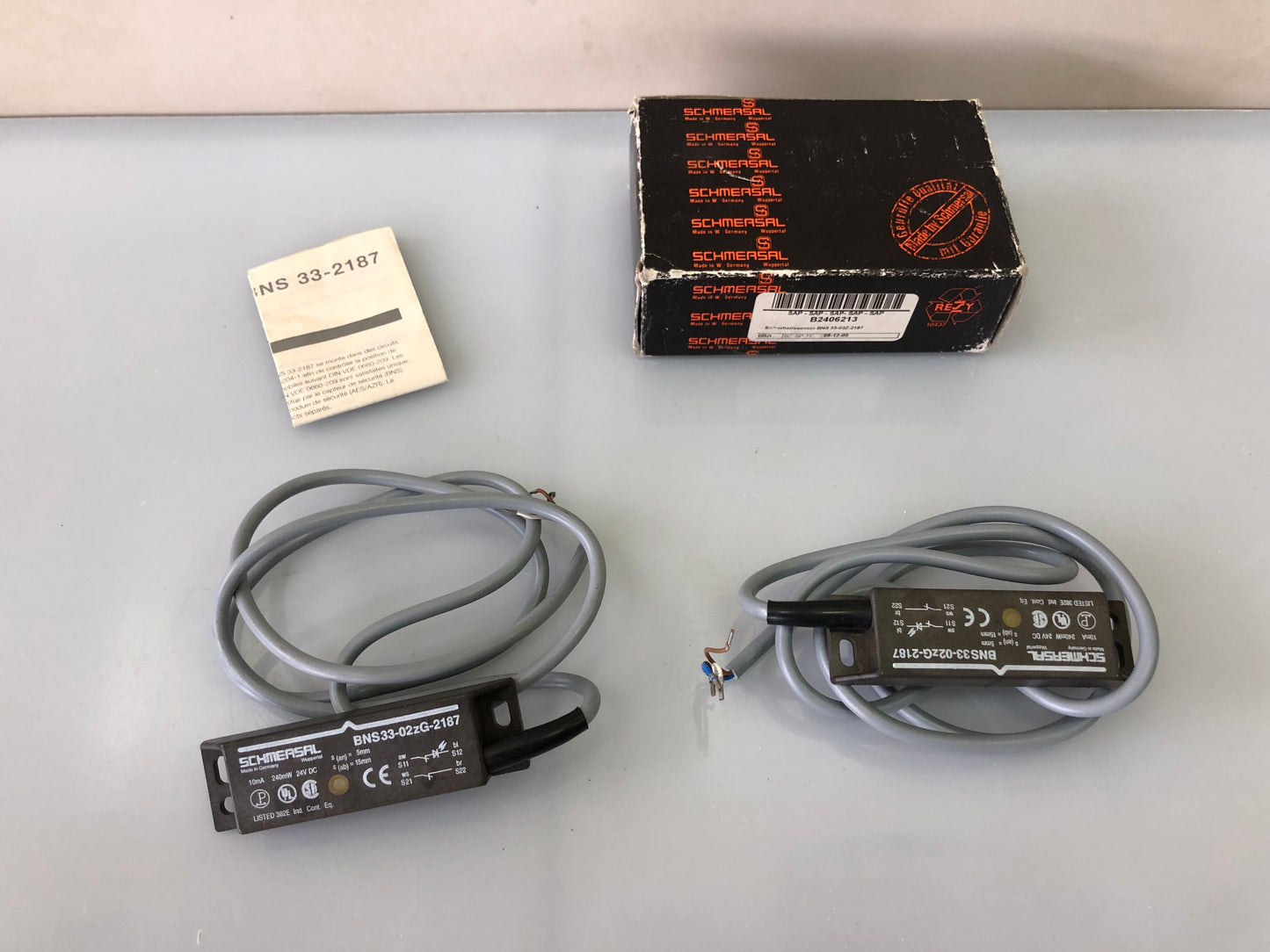 Schmersal BNS 33-02ZG-2187 Magnetic Safety Switch – Coded Non-Contact