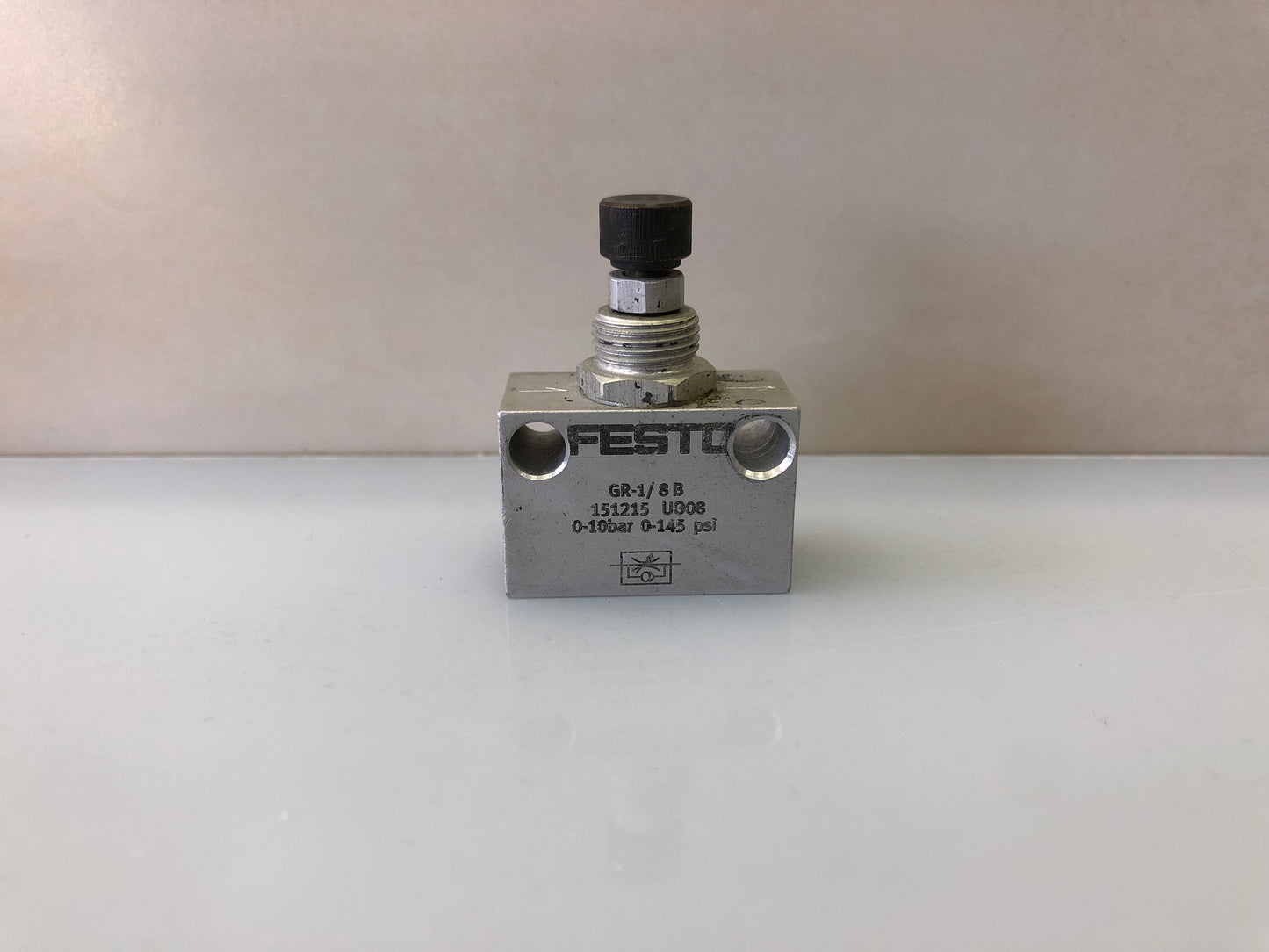 FESTO 151215 ONE-WAY FLOW CONTROL VALVE / Festo GR-1/8 B