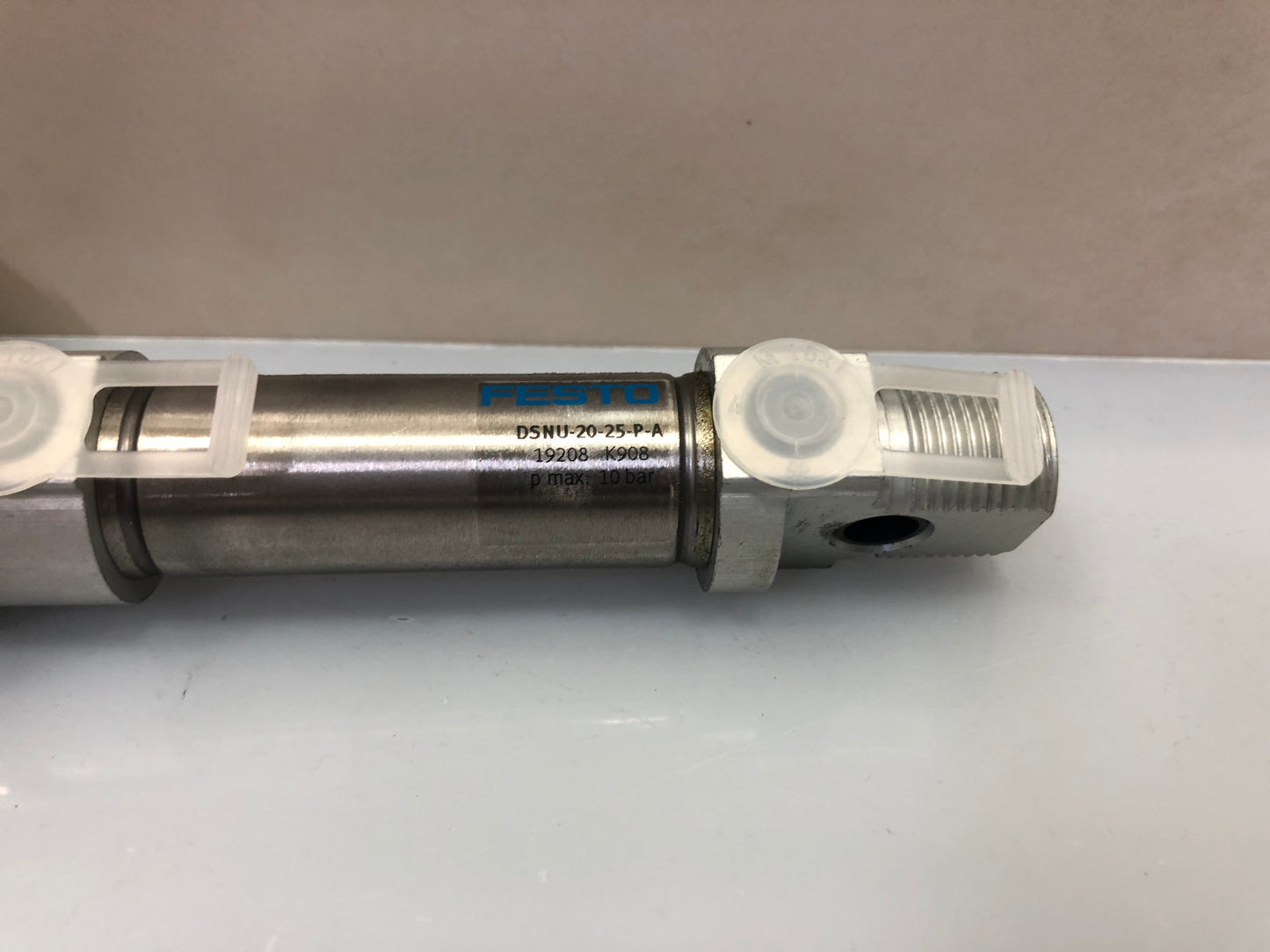 1x Festo Cylinder DSNU-20-25-P-A Festo 19208 DSNU2025PA *New*