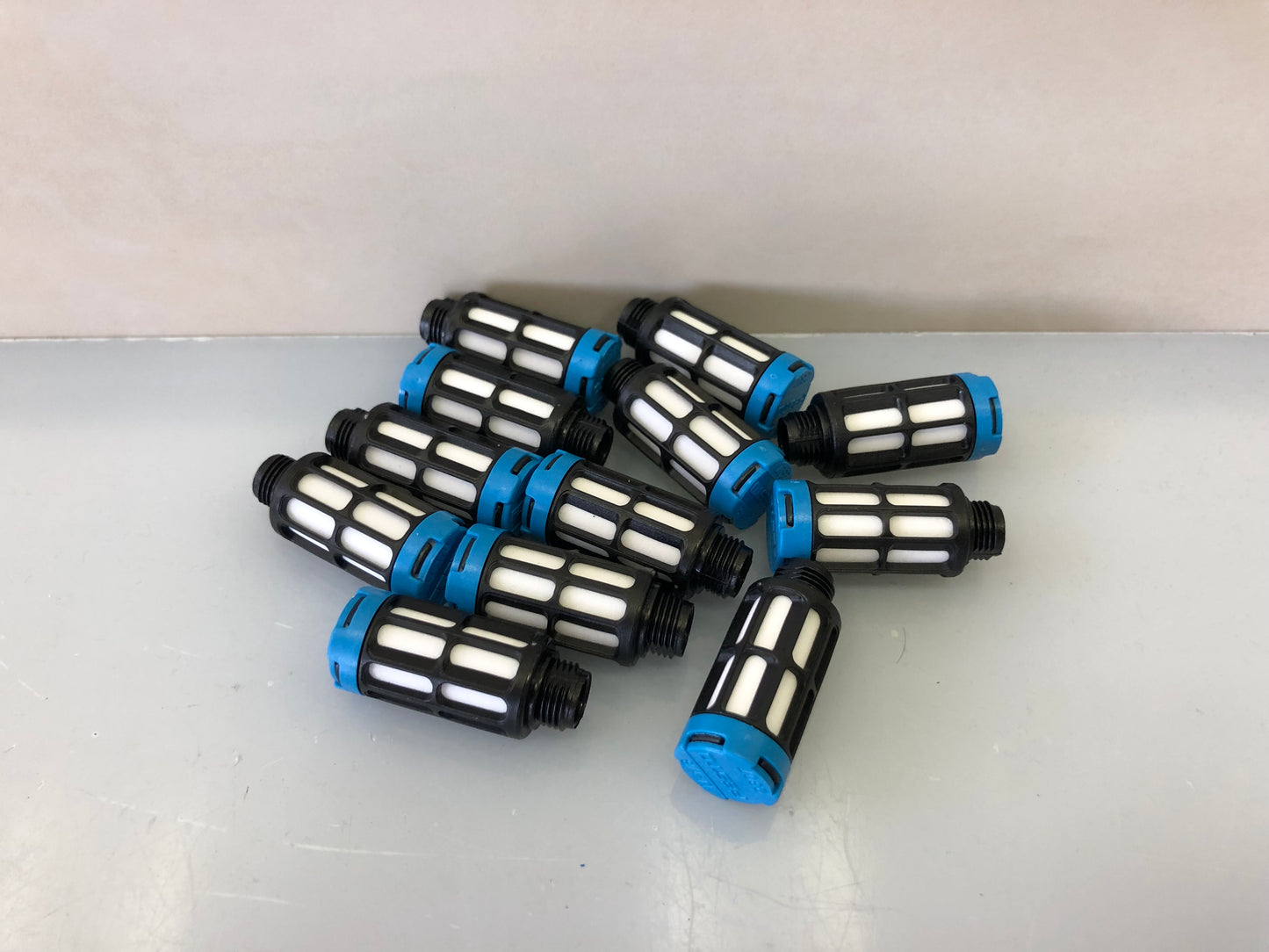 12PC/1bag NEW FESTO silencer U-1/8 U-1-8 2307