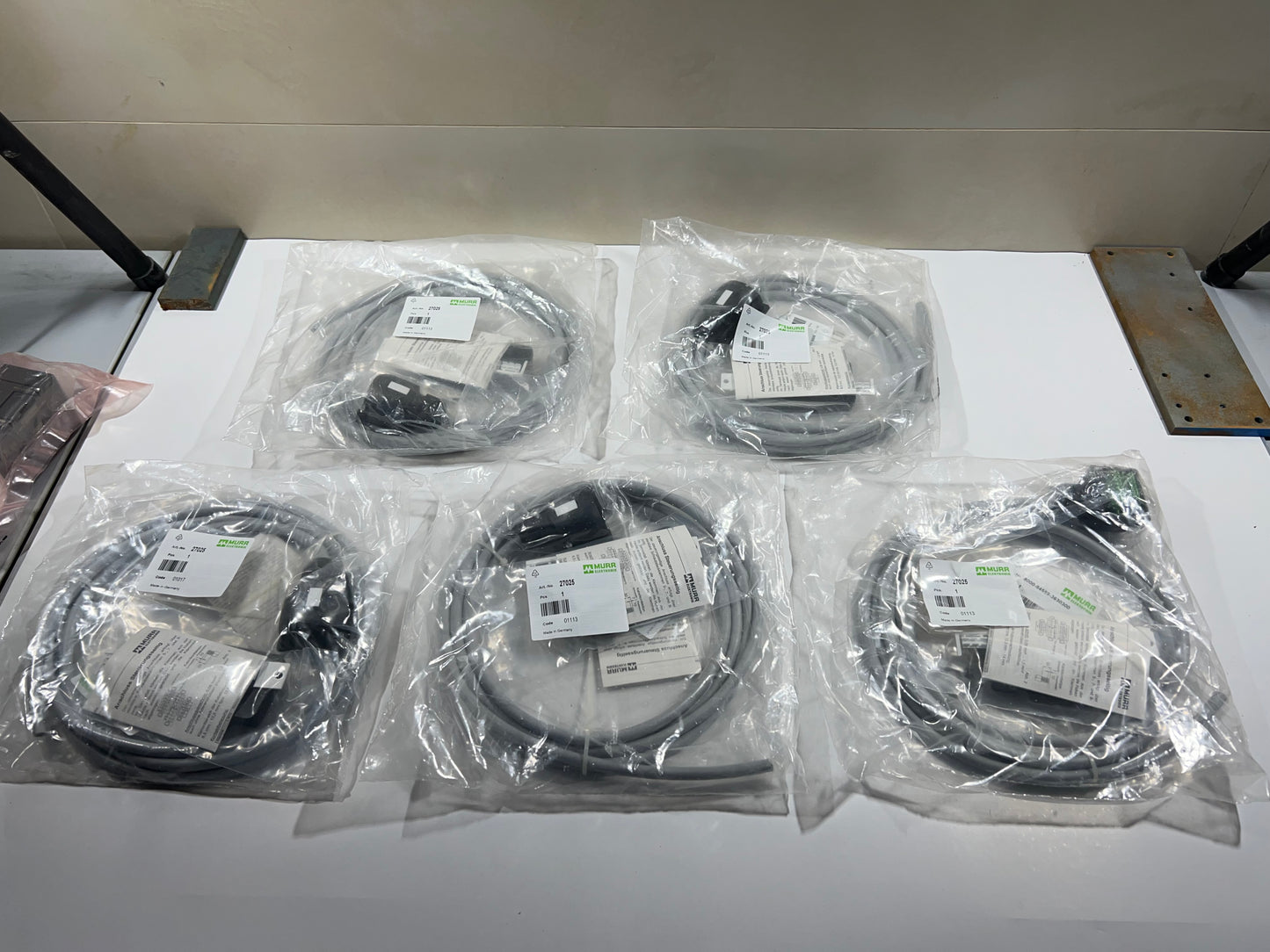 1x New MURR ELEKTRONIK MVP12 27025 Sensor/Actuator Box – 8-Port I/O Hub