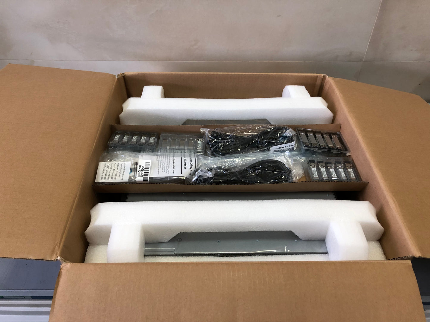 Cisco N2K-C2232TM-E-10GE 10GE Fabric Extender – 32-Port FEX for Nexus Series