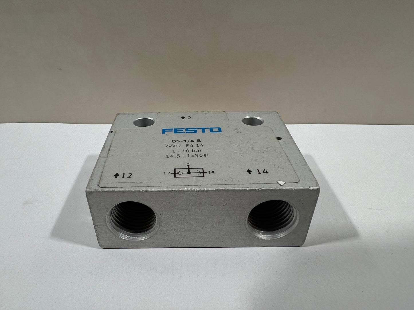 Festo 6682 OS-1/4 B Pneumatic Valve