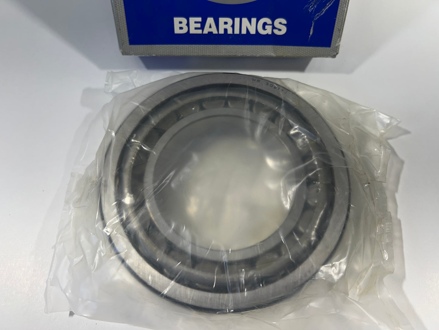 NSK HR30217J Tapered Roller Bearing – NEW
