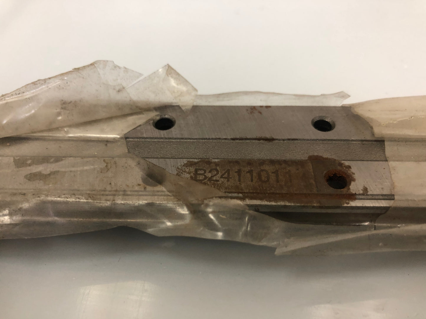 THK HRW17CA4UU + 670L – Four HRW17CA Linear Guide Blocks on 670mm Rail