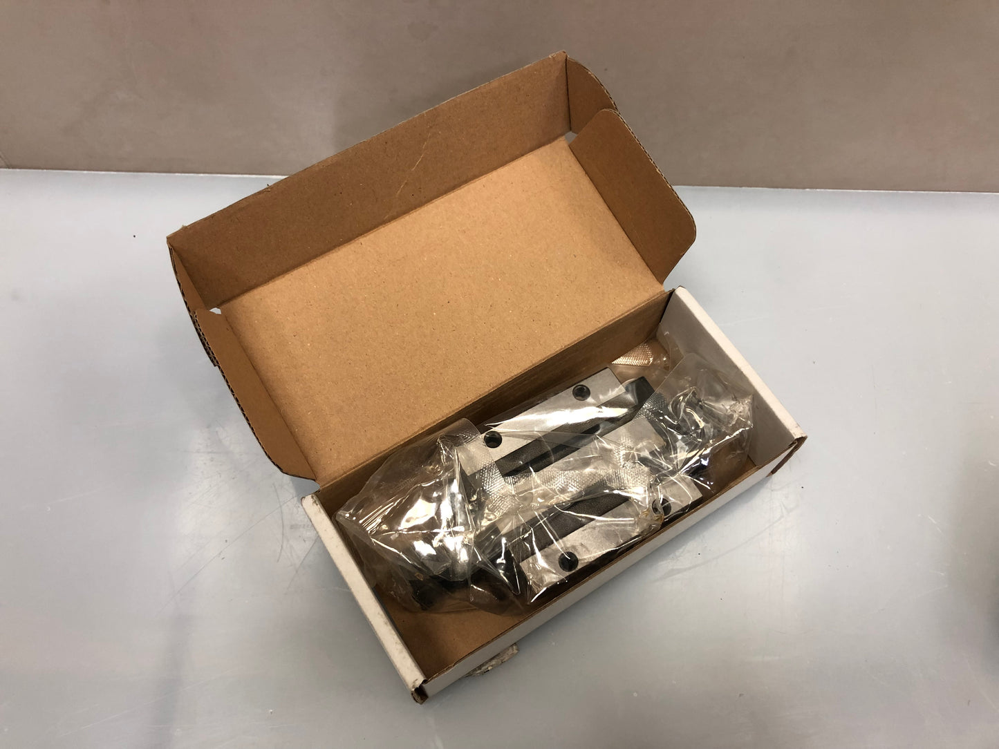 NSK 260-NAH20GMZ Linear Guide Rail – 260mm Precision Rail