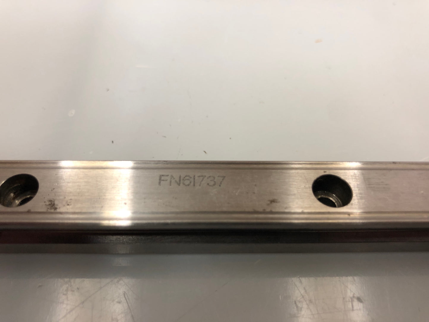 THK Linear Guide Rail 220mm – Model FN6I737 Precision Rail