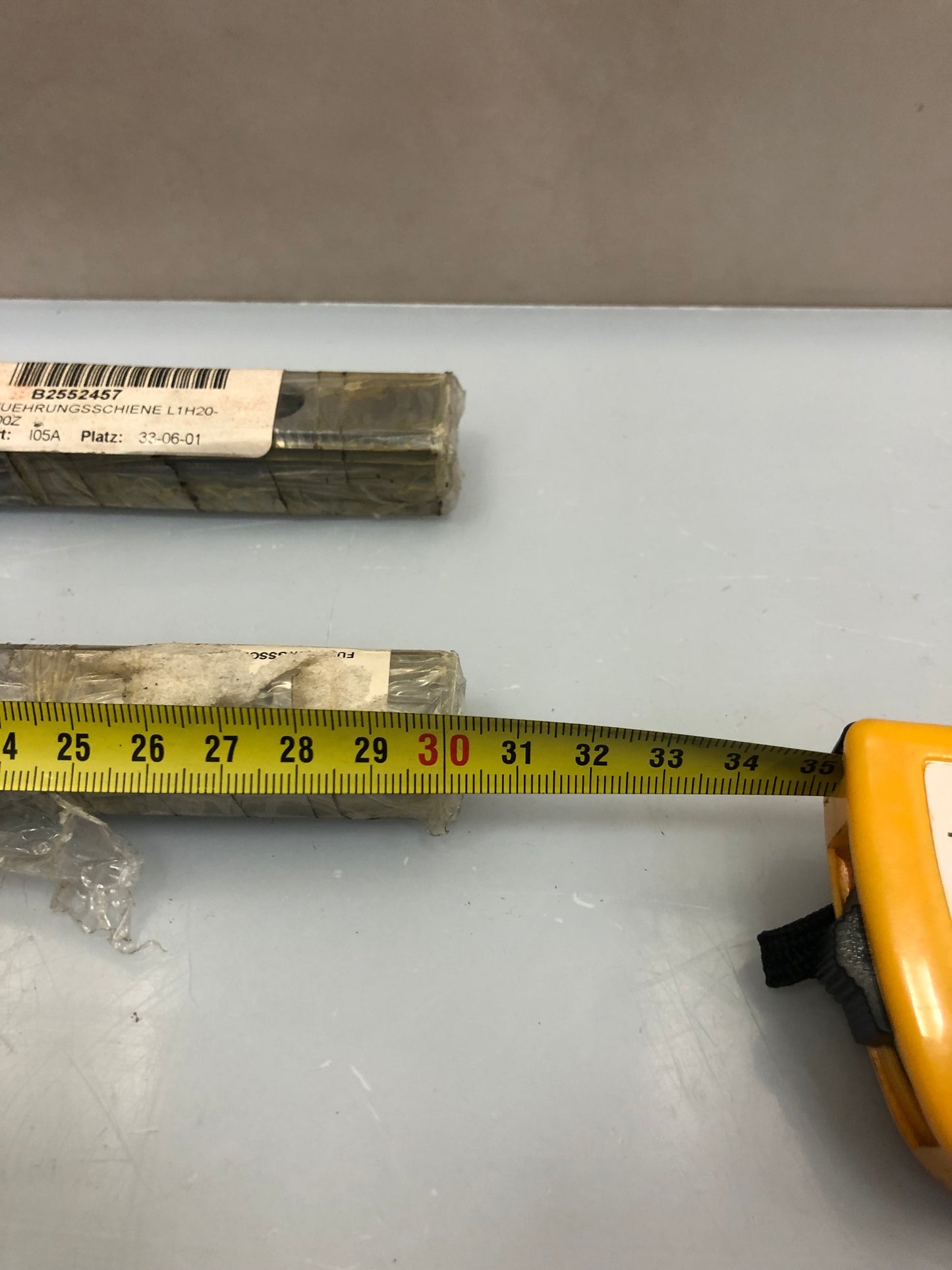 NSK L1H20-300Z Linear Motion Guide Rail – 300mm Precision Rail