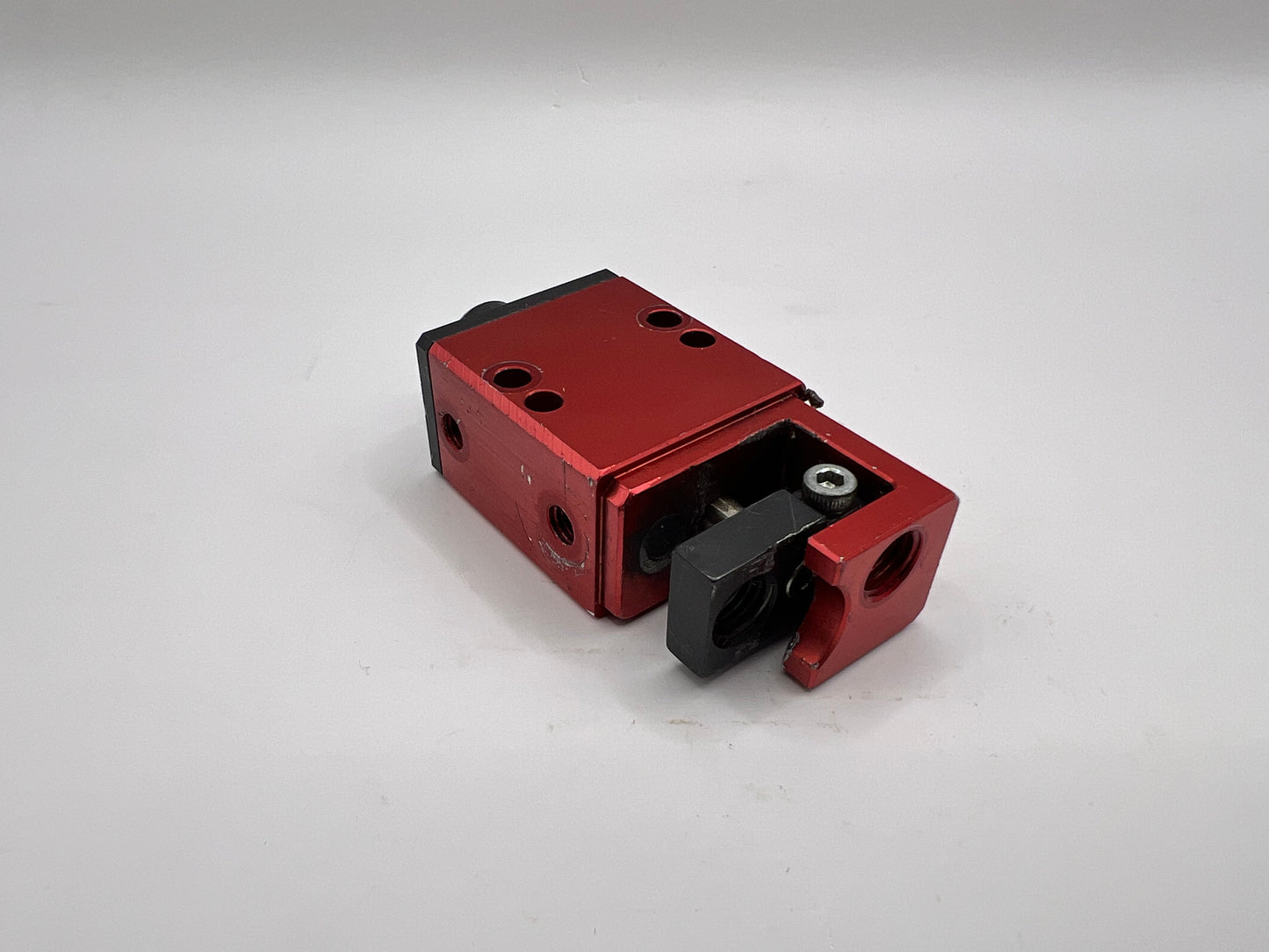 1x Afag GMQ12 Pneumatic Parallel Gripper