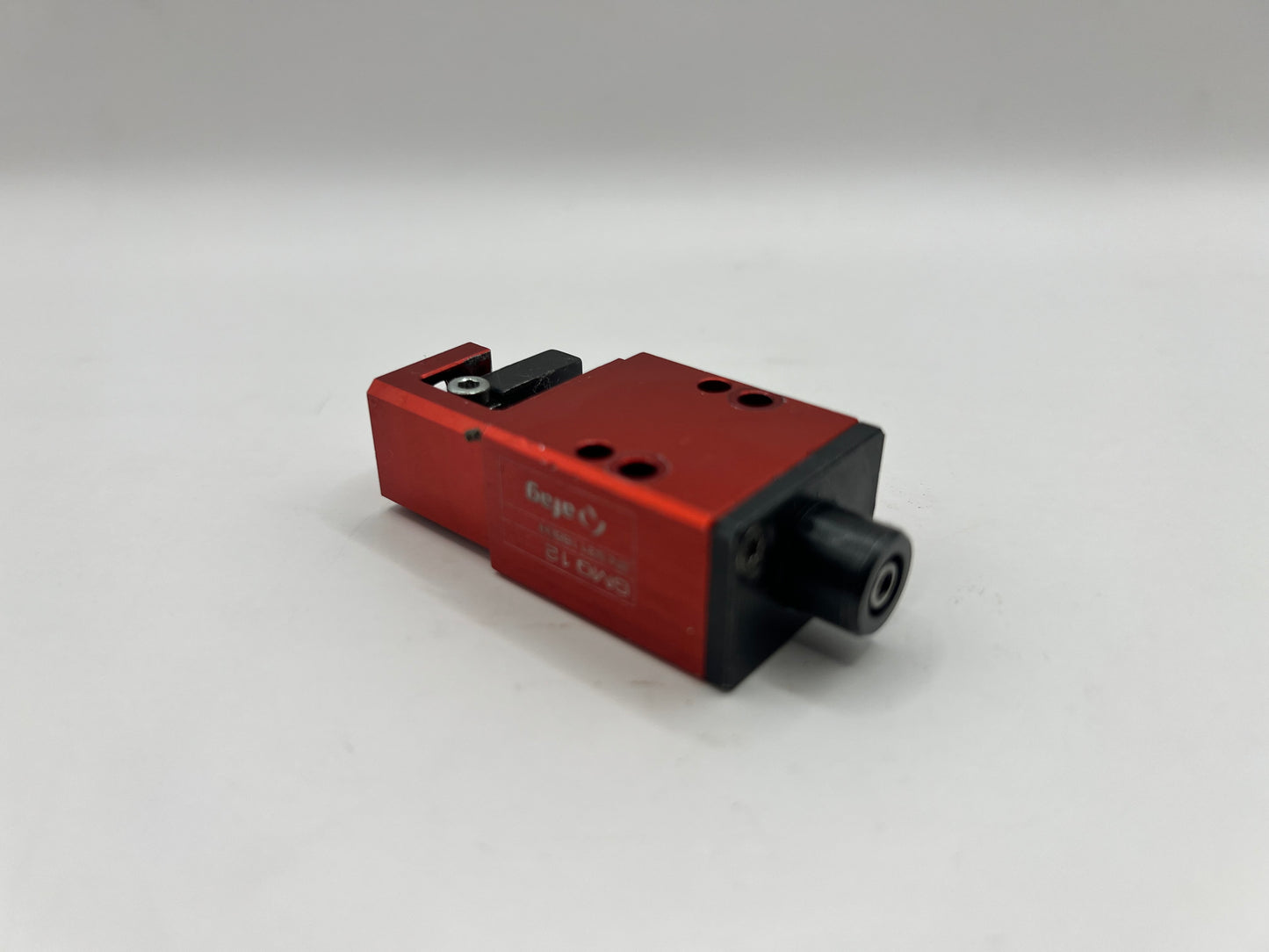 1x Afag GMQ12 Pneumatic Parallel Gripper