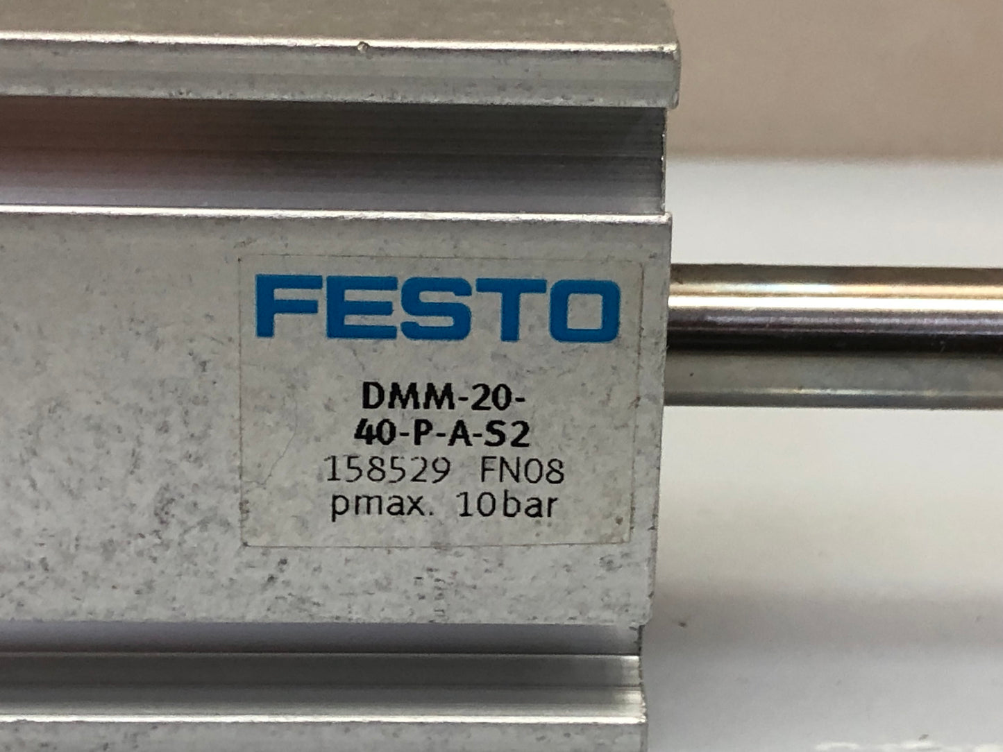 FESTO DMM‑20‑40‑P‑A‑S2 Compact Cylinder, Through‑Rod Variant (P/N 158529)
