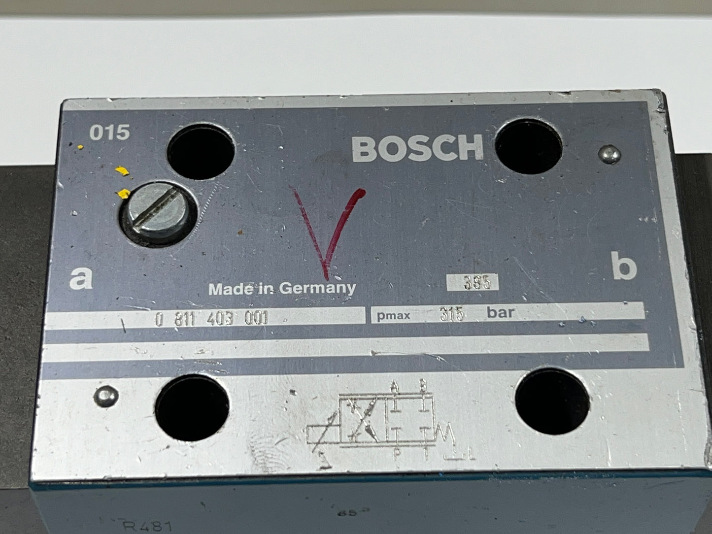1x BOSCH Servo Proportional Valve 0 811 403 001