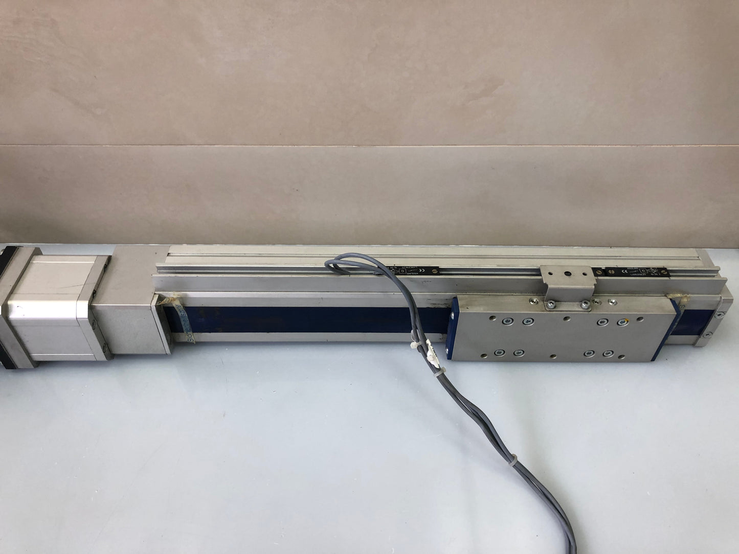 HSB Automation 70-C-SSS-M-1605-250-570-4BL-0 Linear Unit with SSD AC M2n 0150-4/1-3 Servomotor
