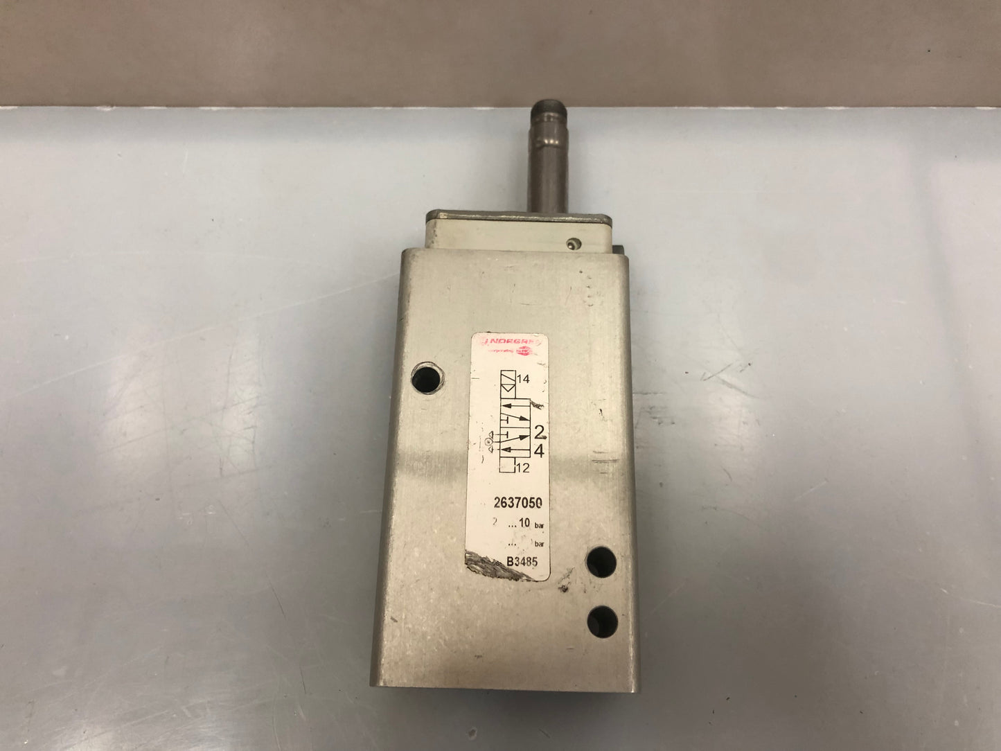 Norgren 2637050 Solenoid Valve – 5/2 Way Pneumatic Valve