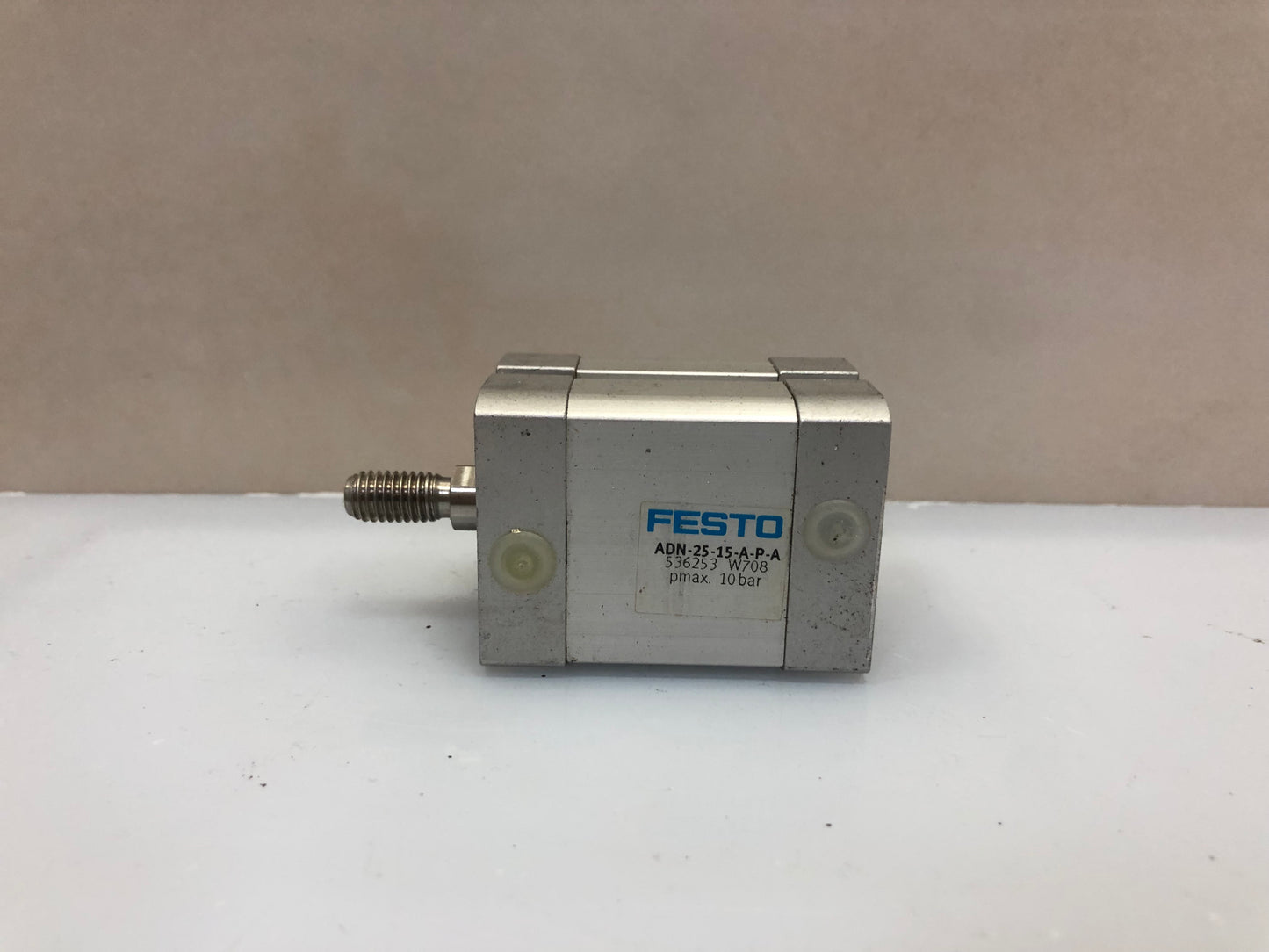 1x FESTO ADN-25-15-A-P-A 536253 Compact Air Cylinder 25mm Bore 15mm Stroke