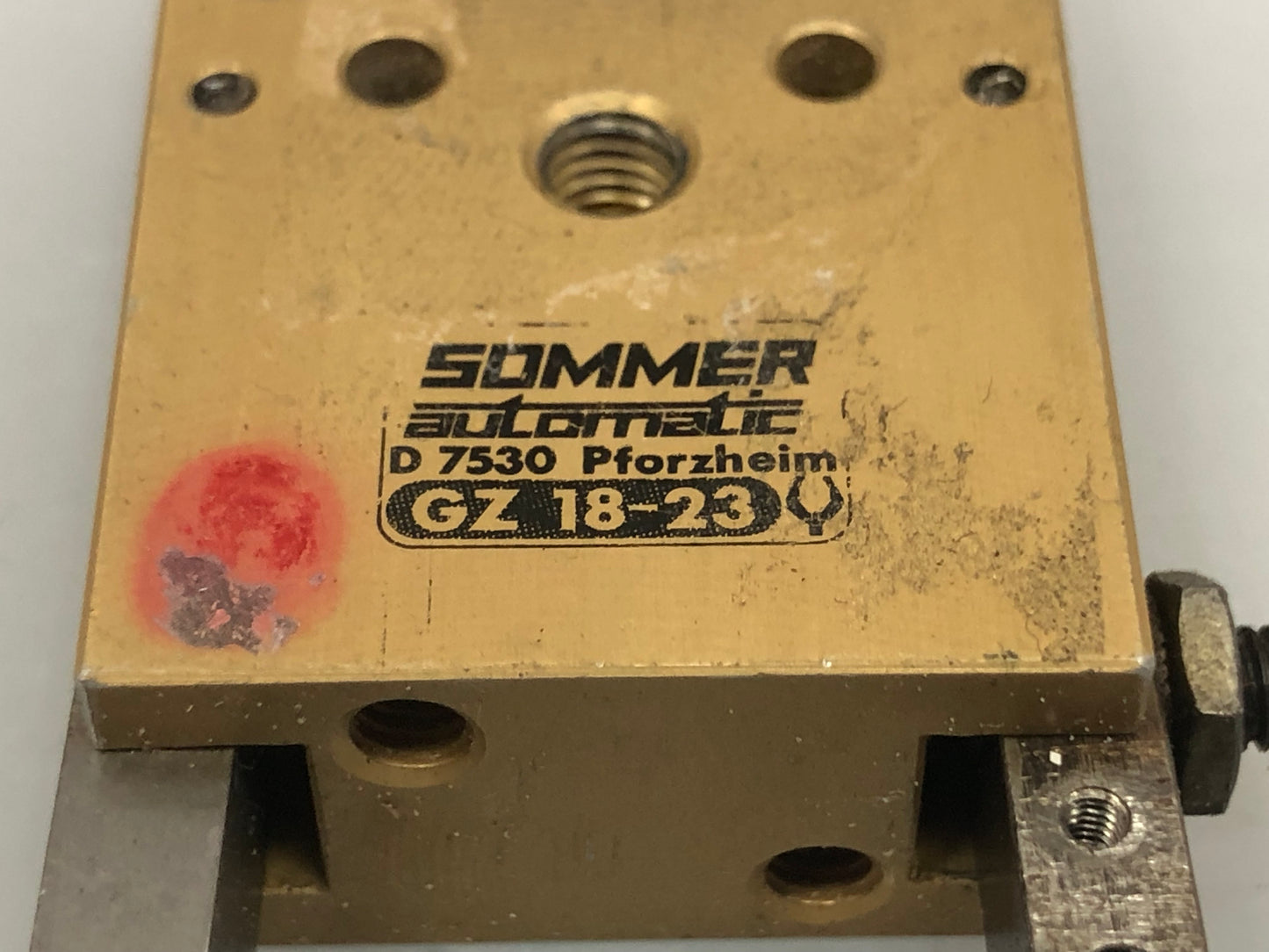 Sommer Automatic GZ 18-23 Pneumatic Gripper – 2-Jaw Parallel Gripper