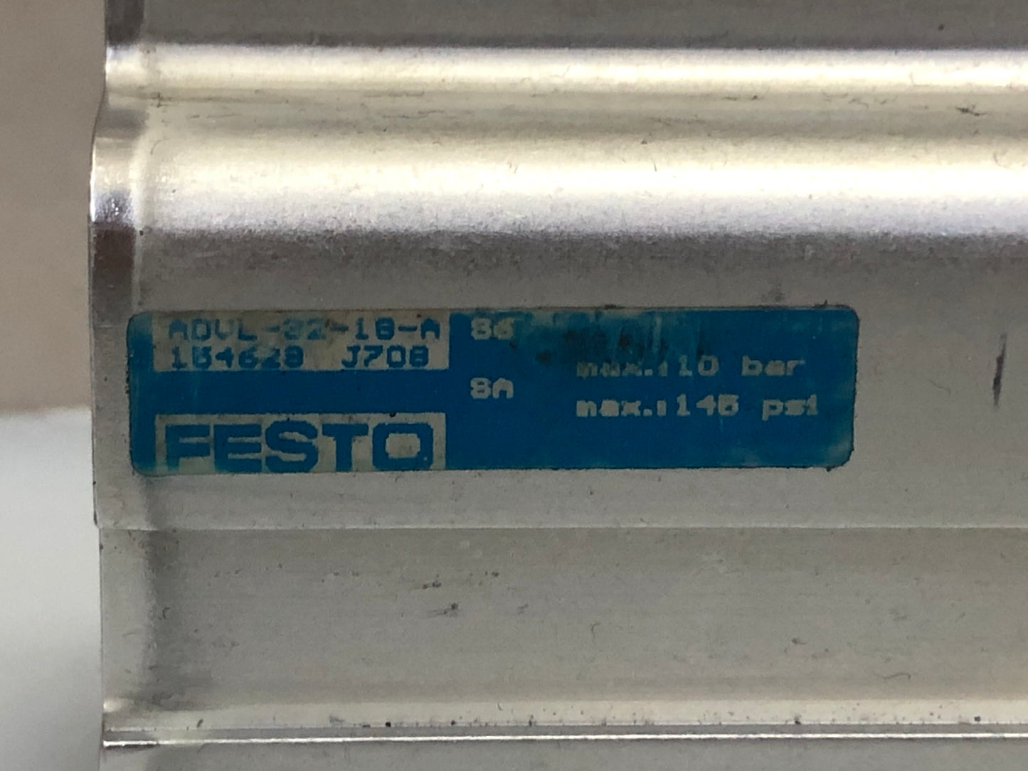 1x FESTO ADVL-32-18-A 154628 Compact Pneumatic Cylinder – 32mm Bore 18mm Stroke
