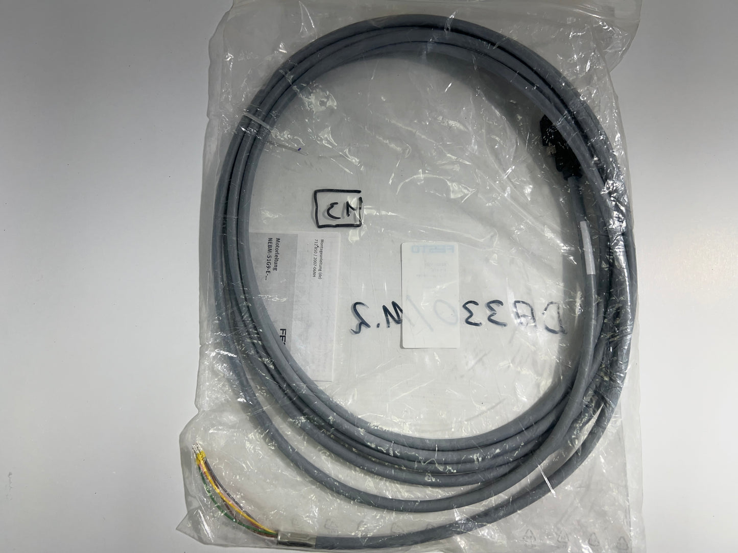 Festo NEBM-S169-E-5-LE6 Connecting Cable 550740