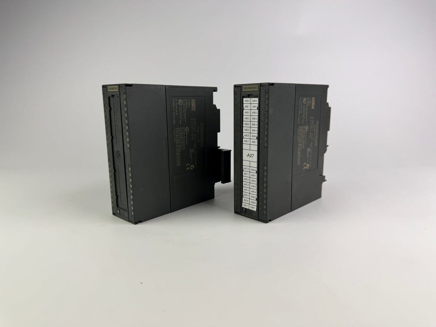 Siemens SIMATIC S7 6ES7 322-1BL00-0AA0 Digital Output Module