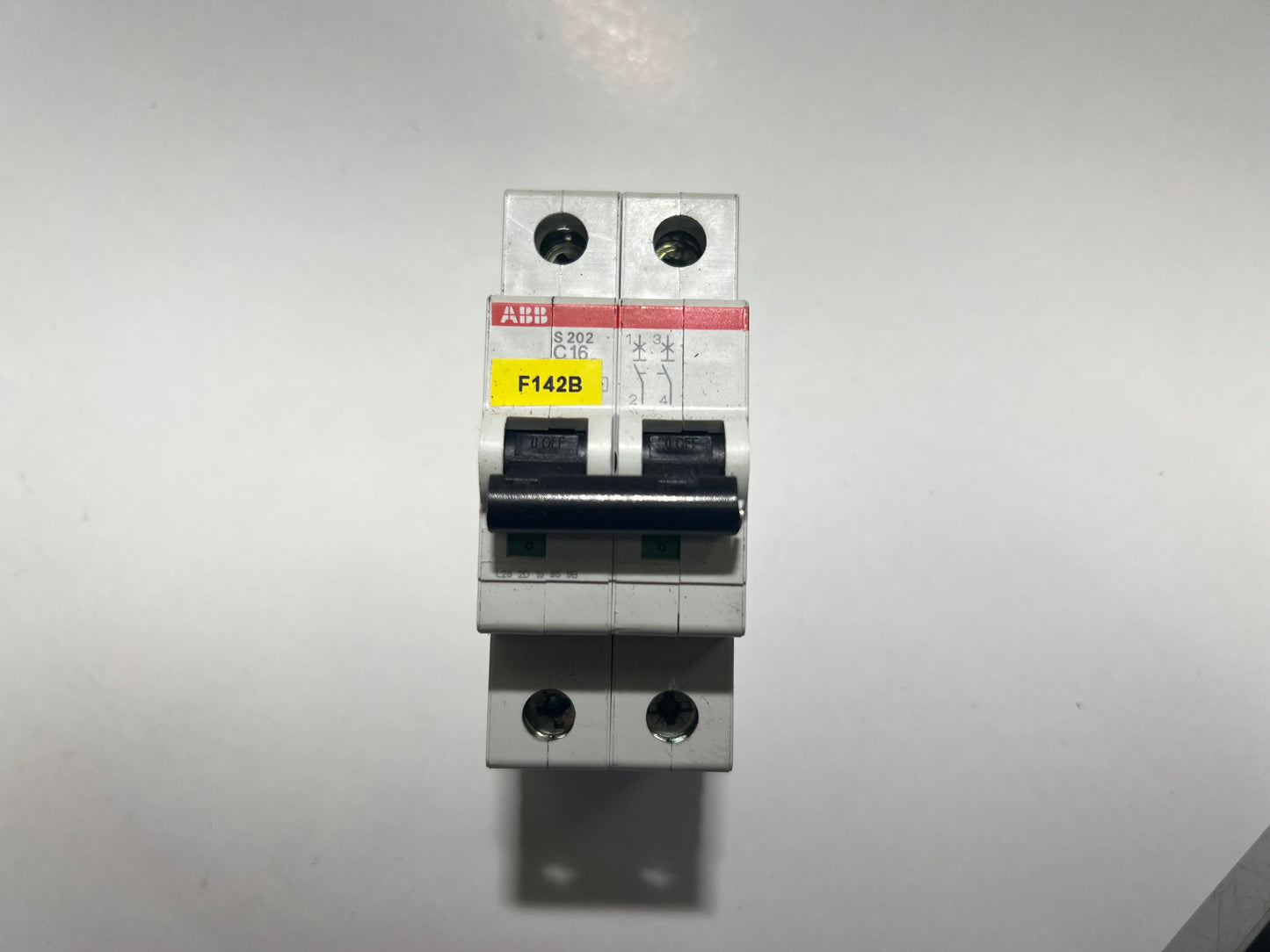 1x ABB S202-C16 Miniature Circuit Breaker 2CDS252001R0164