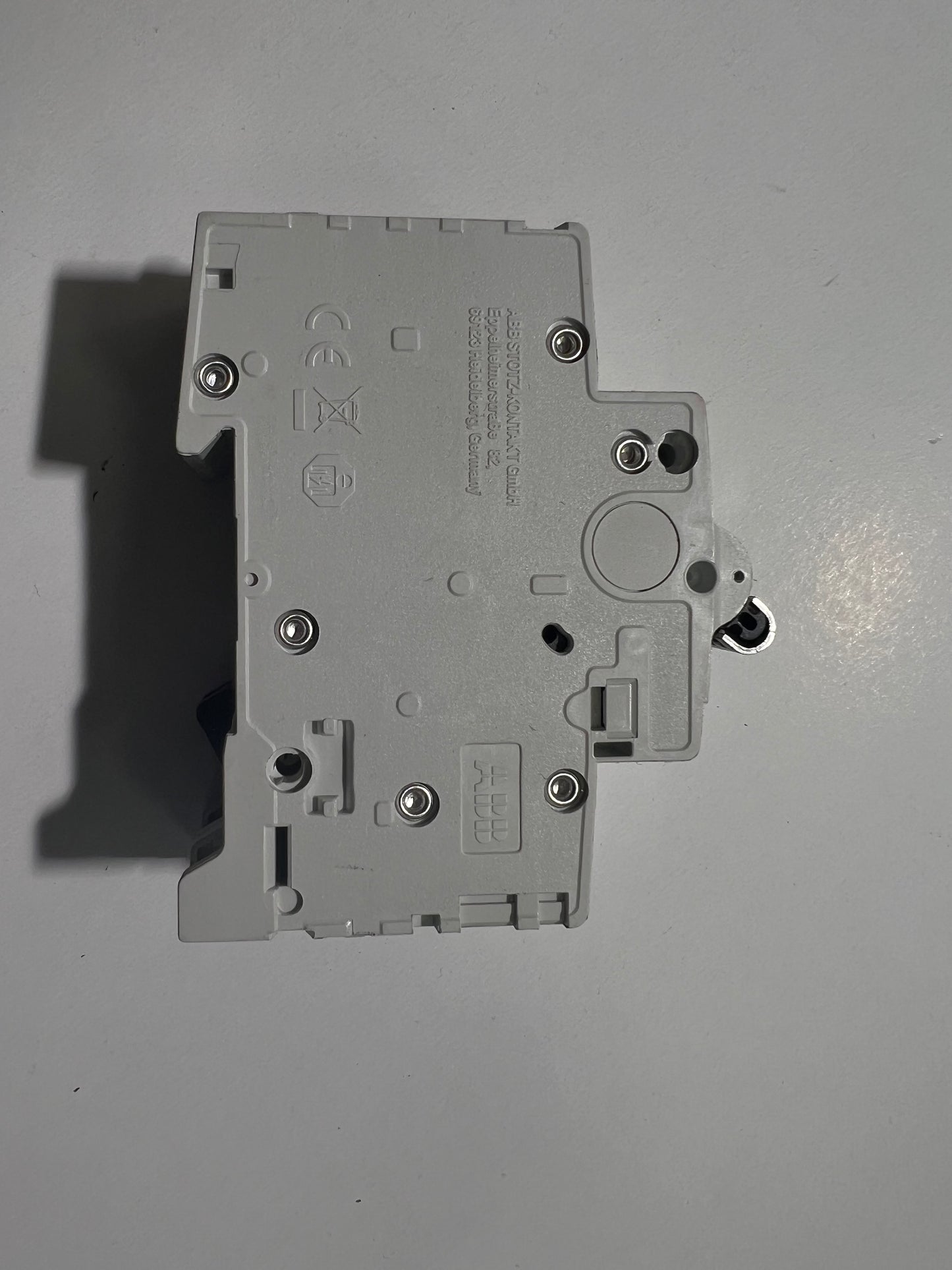 1x ABB S202-C16 Miniature Circuit Breaker 2CDS252001R0164