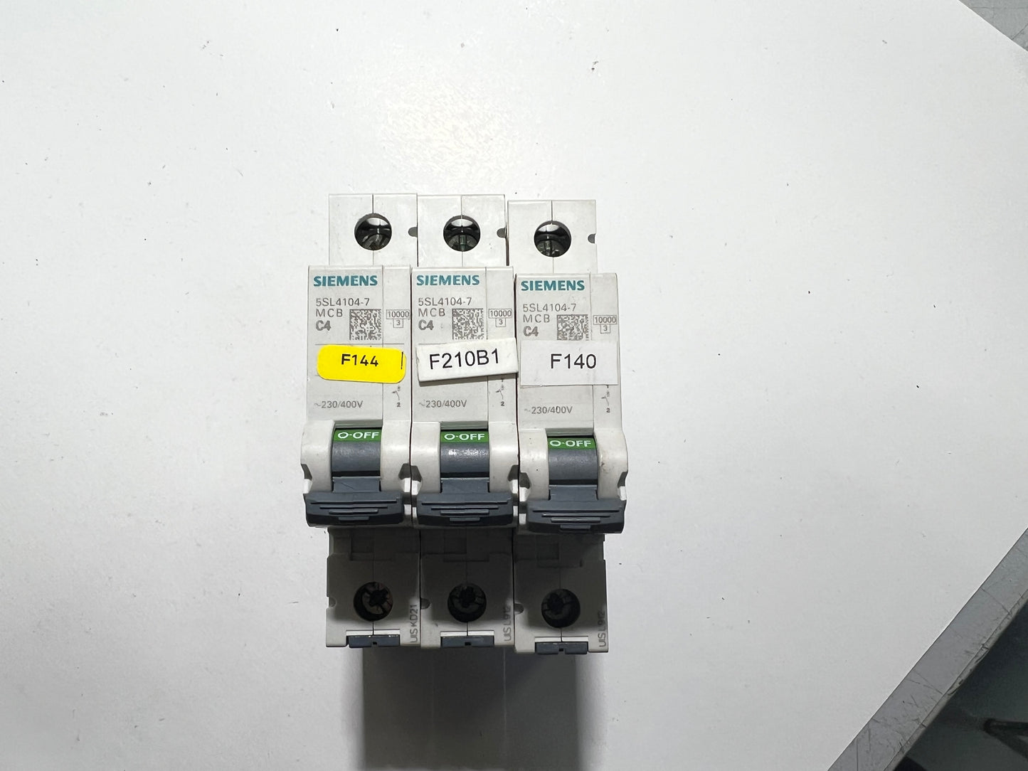1x Siemens 5SL4104-7 Miniature Circuit Breaker MCB C4 230/400V 6kA