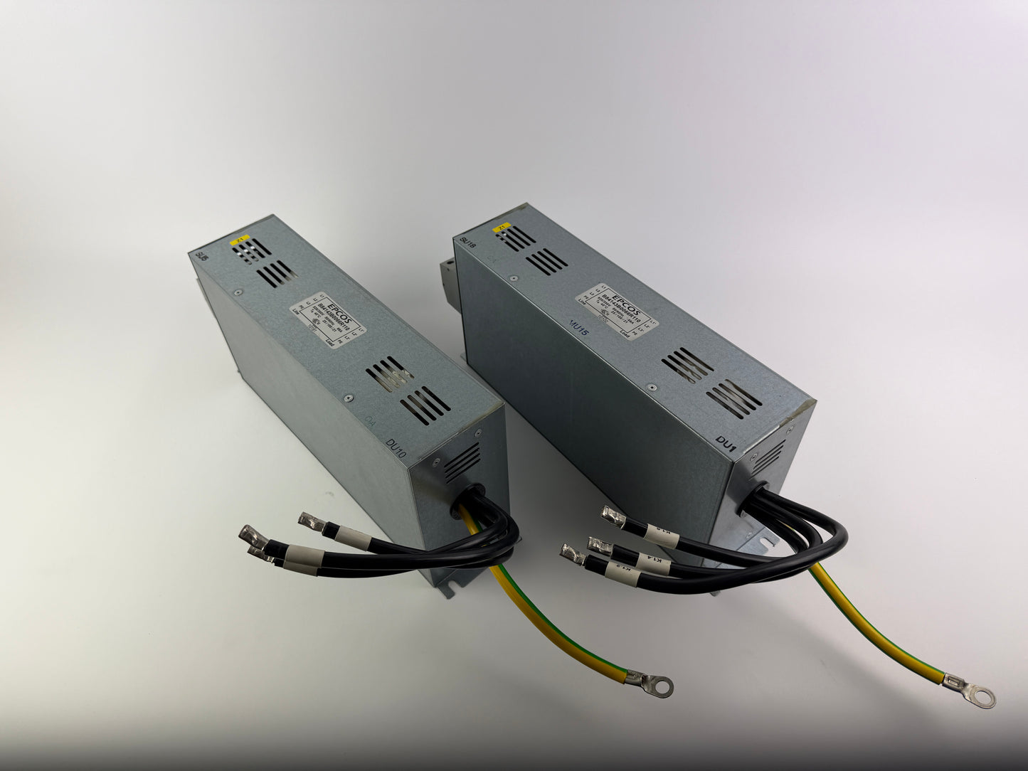 1x EPCOS B84143B0066R110 Line Filter, Mains EMI Filter, 66A, 520/300V
