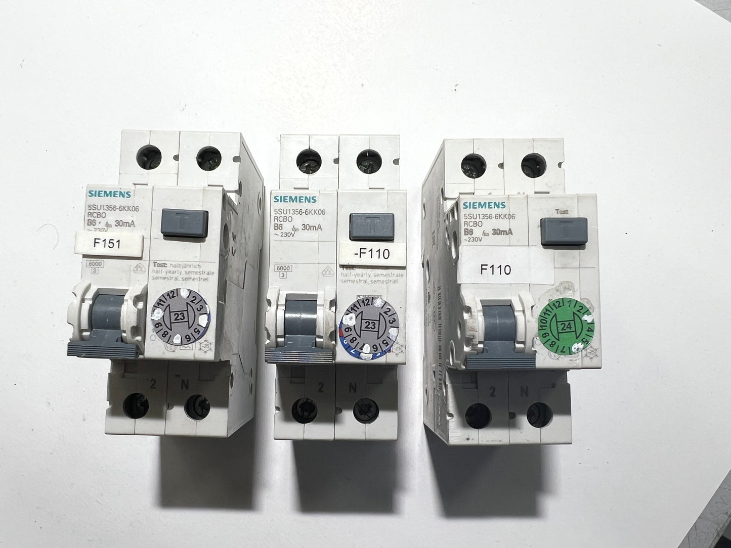 1x Siemens 5SU1356-6KK06 RCBO B6 30mA 230V 6kA Circuit Breaker