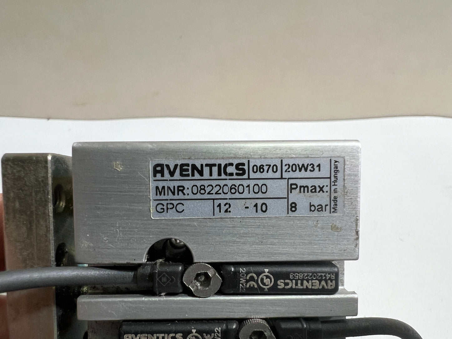 Aventics 0822060100 GPC-DA-012-0010-BV-BB Pneumatic Cylinder 8 Bar