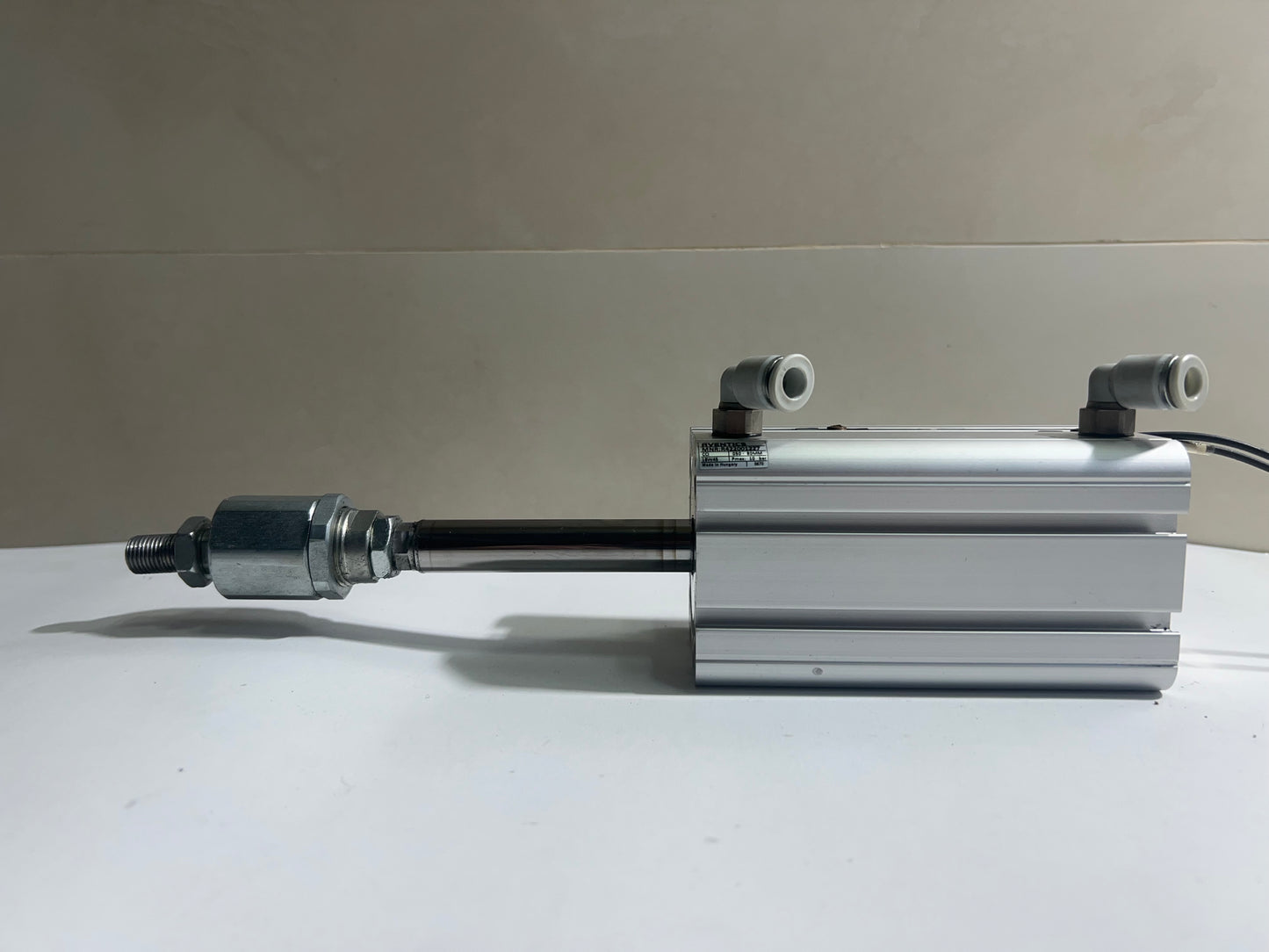 Aventics R422001227 Pneumatic Cylinder 10 Bar with 1.3m Sensor Cable