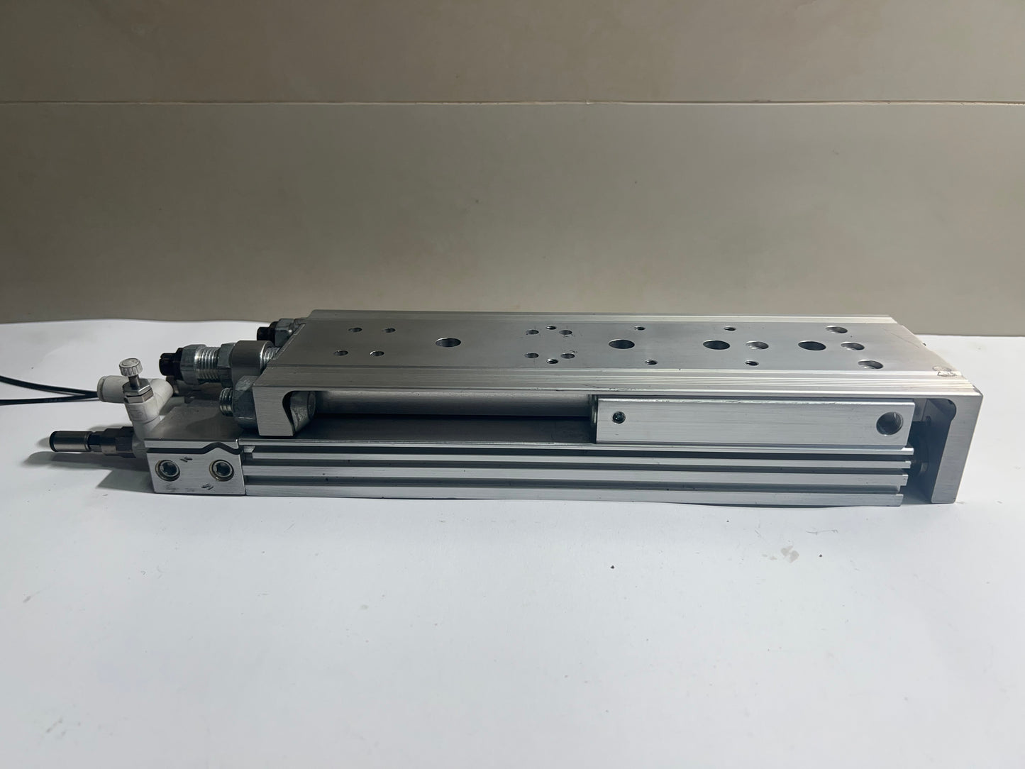 Aventics R412019005 Pneumatic Cylinder 10 Bar with 30cm Sensor Cable