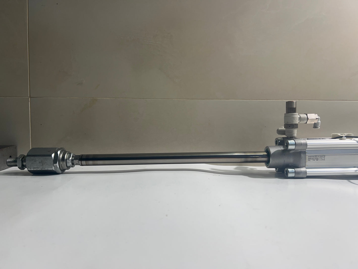 Aventics 0822122009 Pneumatic Cylinder 10 Bar