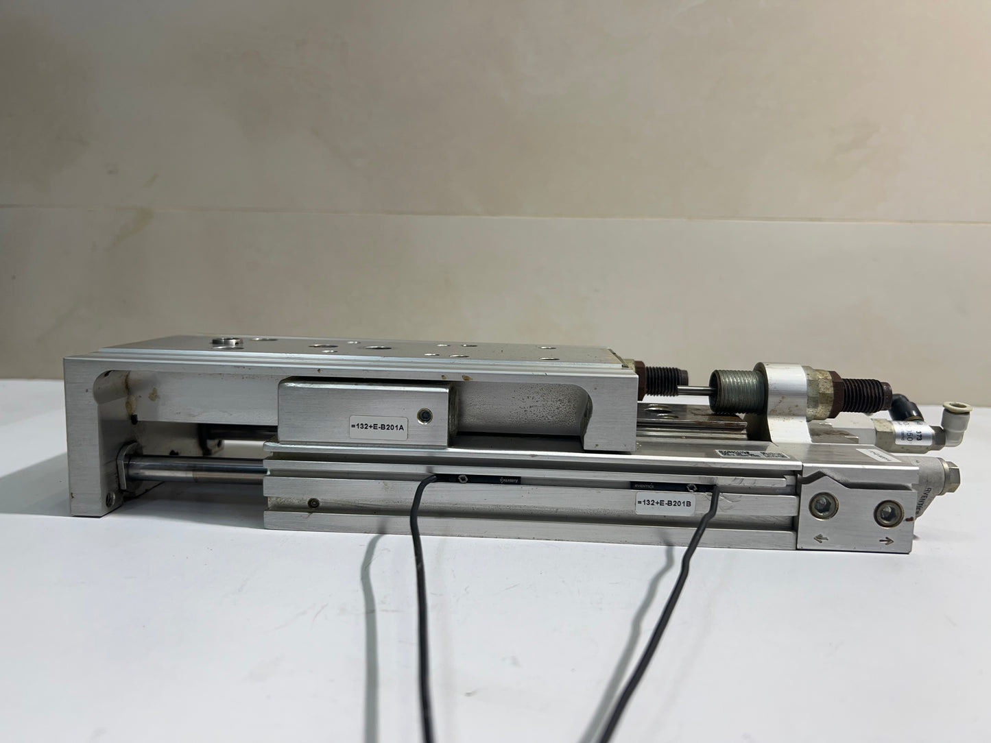 Aventics R480640198 Slide Cylinder 10Bar with 2 Sensors & 5m Cable