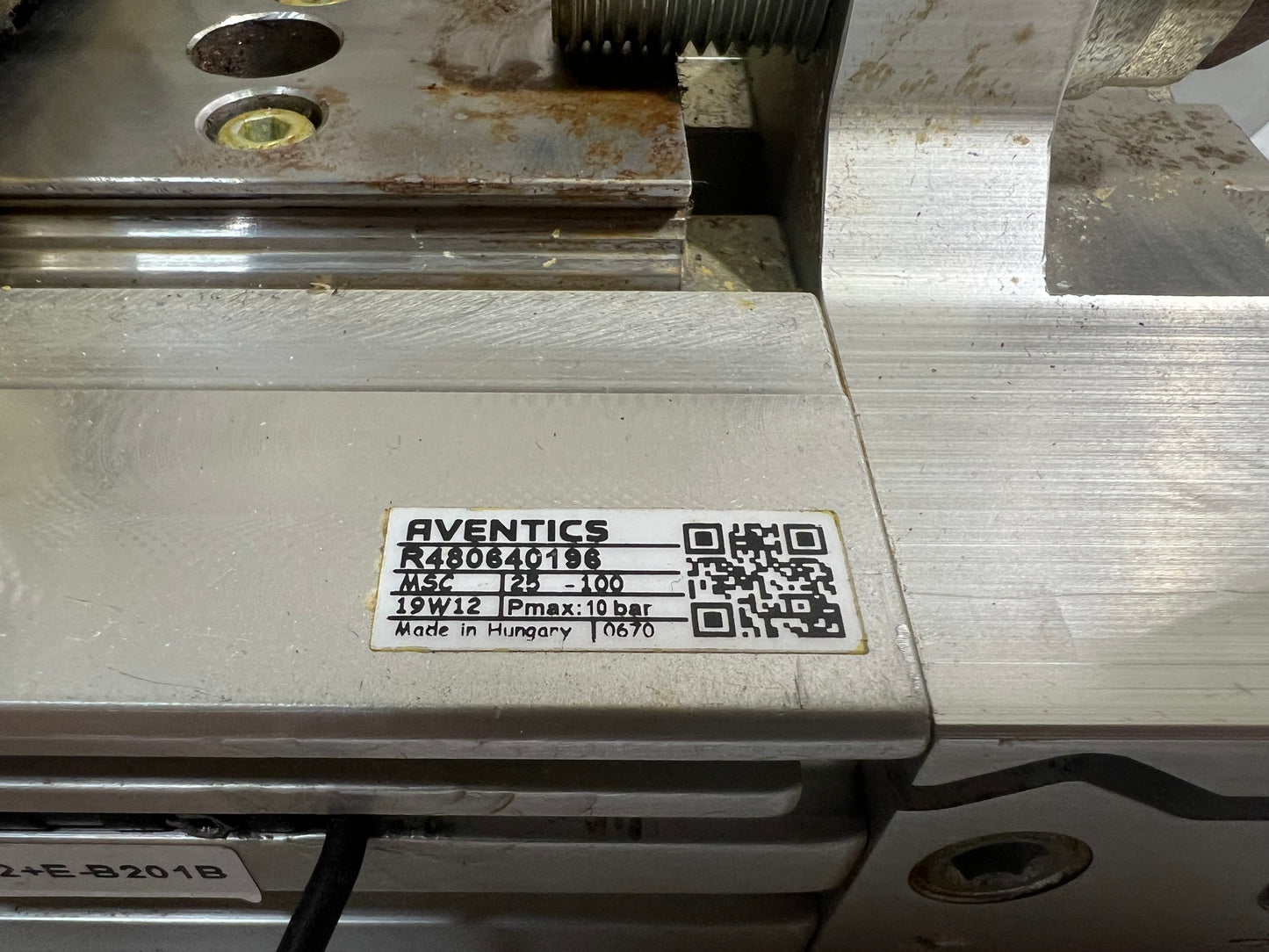 Aventics R480640198 Slide Cylinder 10Bar with 2 Sensors & 5m Cable