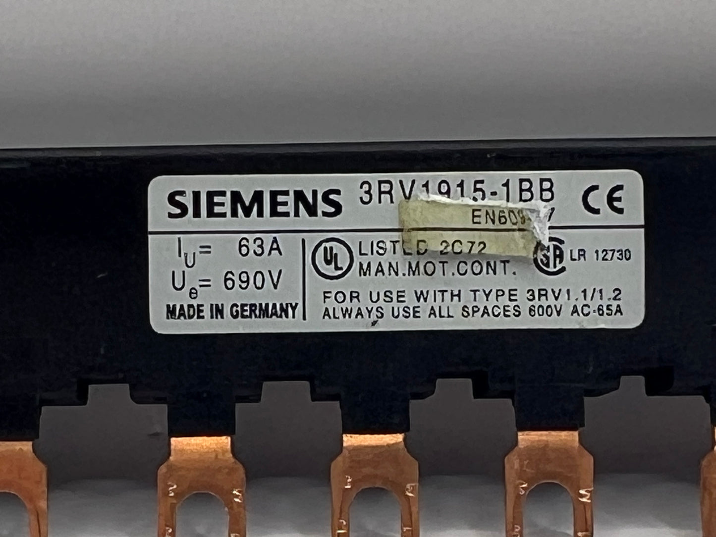 Siemens 3RV1915-1BB 3-Phase Busbar for 3RV1 Motor Protection Circuit Breakers