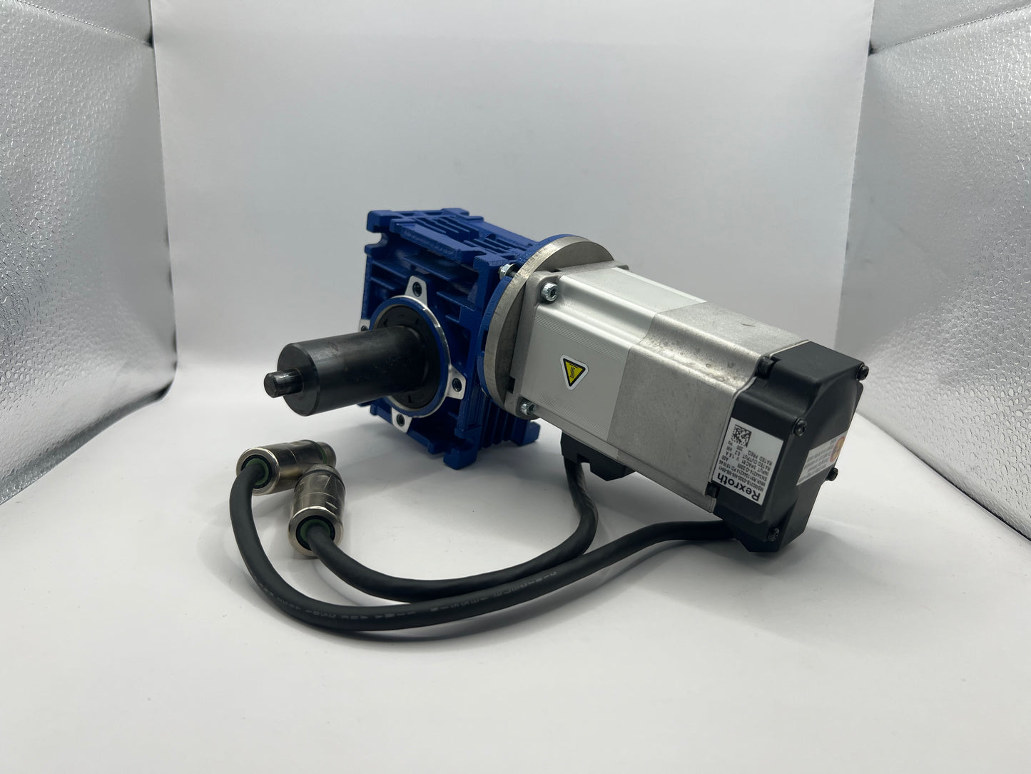 Rexroth MSM031B-0300-NN-M5-MH1 Servo Motor R911344214 + Motovario 8058692-029