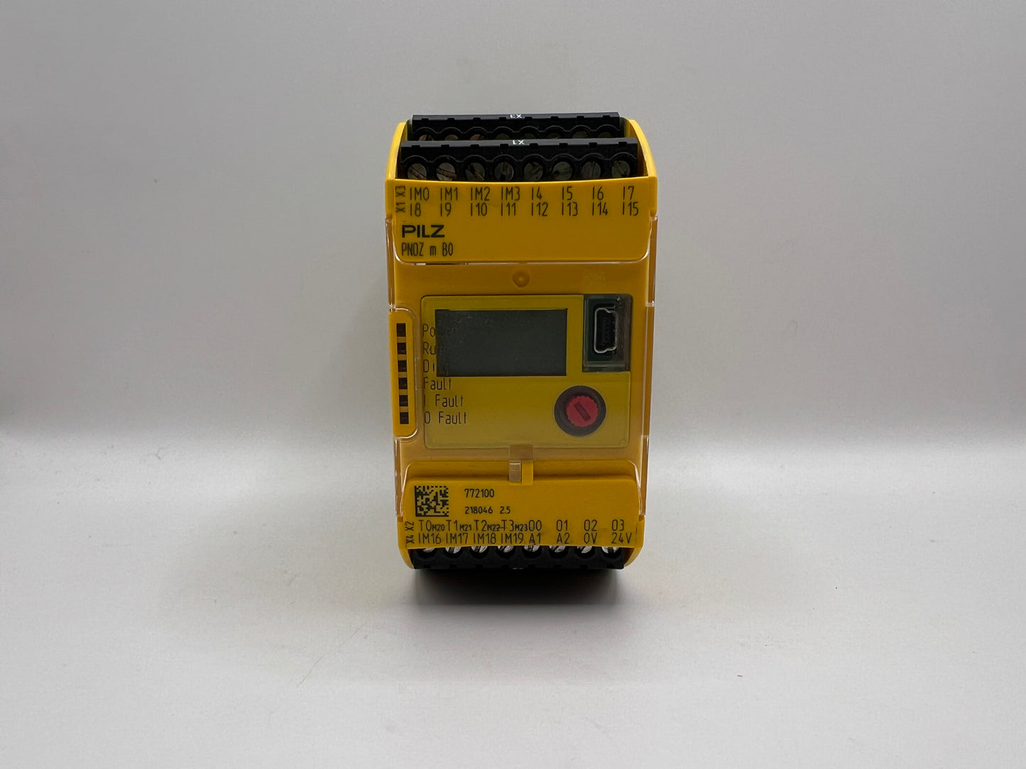 Pilz 772100 PNOZ m B0 Programmable Safety Relay Module