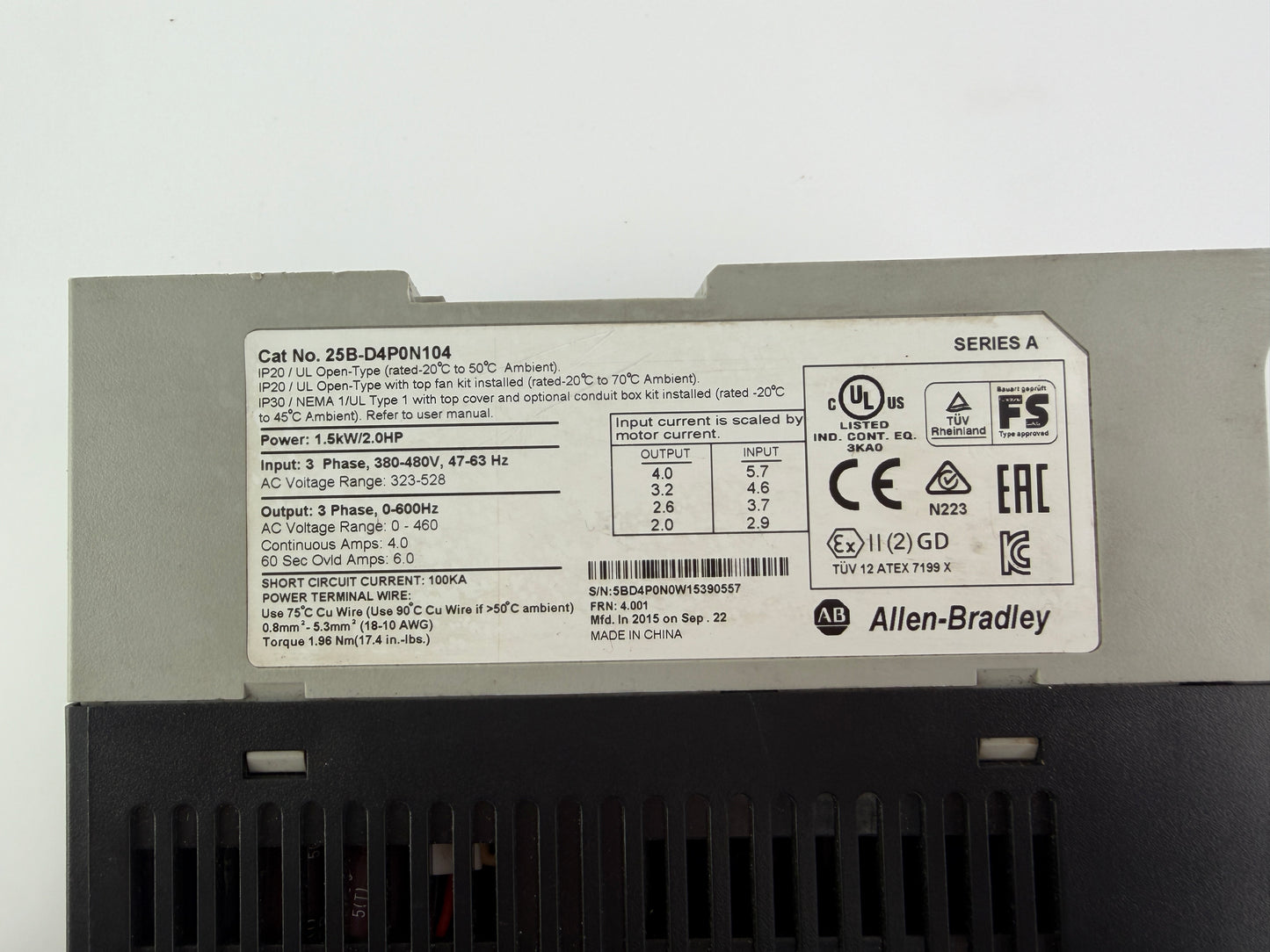 Allen-Bradley PowerFlex 525 25B-D4P0N104 VFD Frequency Drive 1.5kW 2HP 380-480V