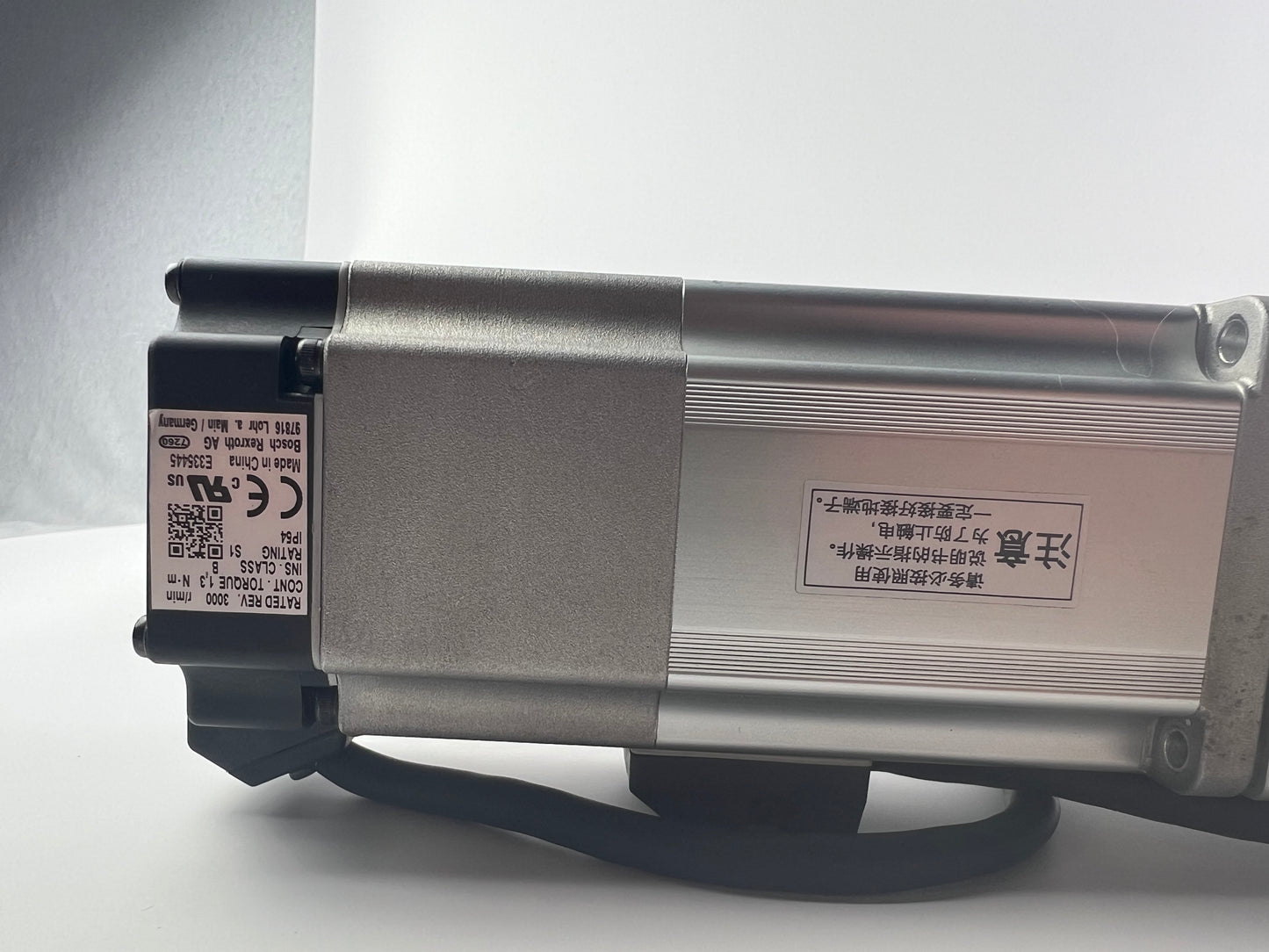 Rexroth EMC-040-NN-2 + MSM031C-0300-NN-M5-MH1 Smax=250mm Linear Actuator + Servo
