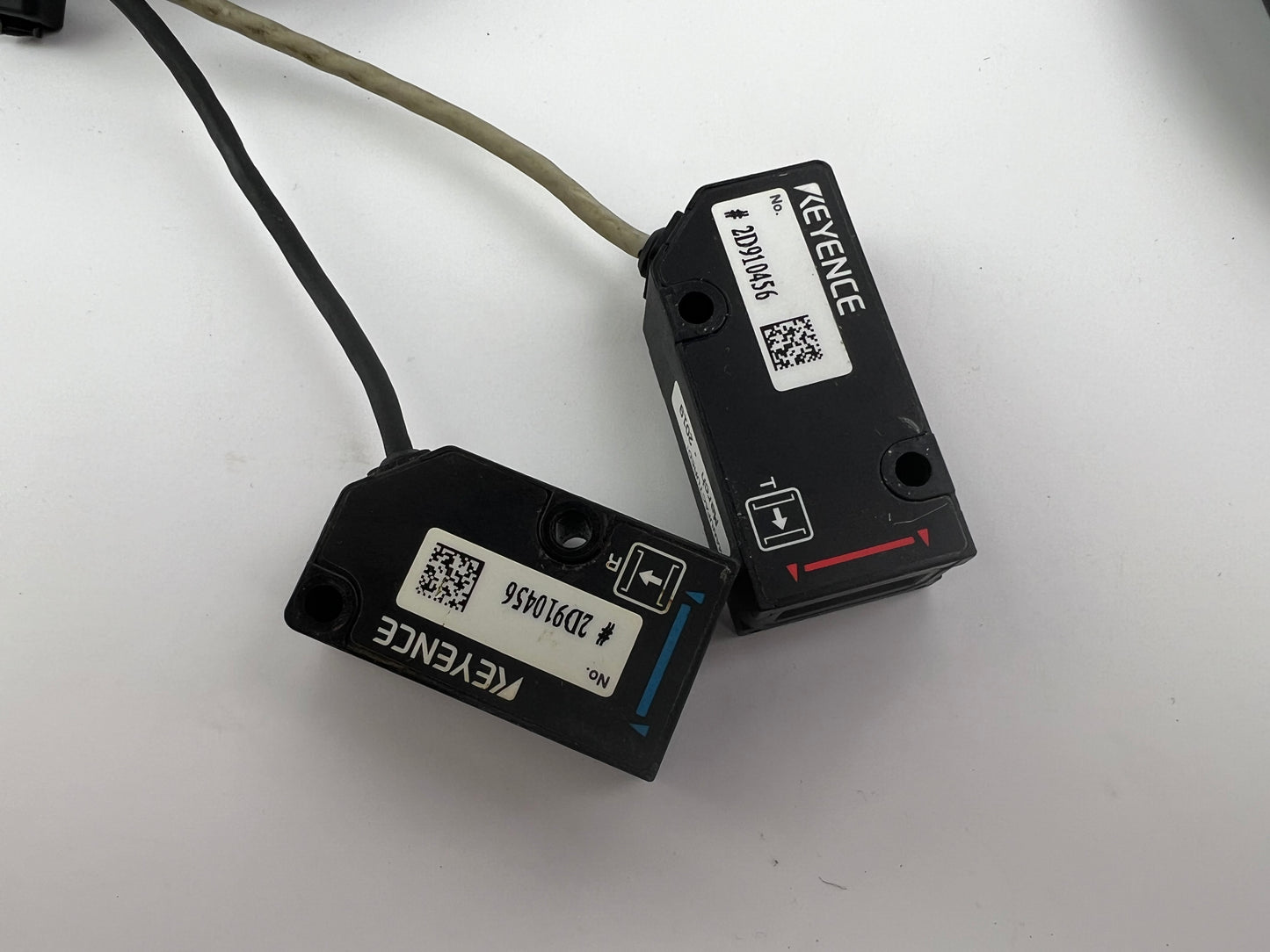 1x Keyence LV-N11CP Digital Laser Sensor + 2x LV-NH100 Sensor Heads 5m Cable