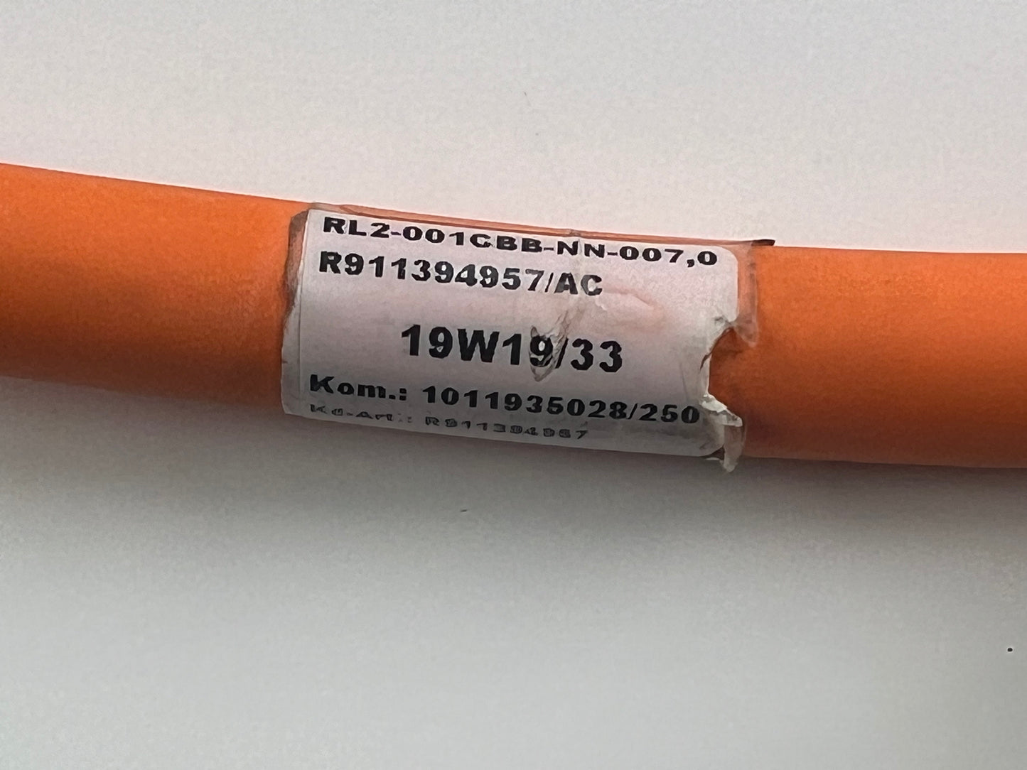 Rexroth R030520399 CKK-090-NN-1 Compact Module + R911384766 MS2N03-B0BYN-BMDH1-NNNNE-N Motor + 2 Cables + Sensors