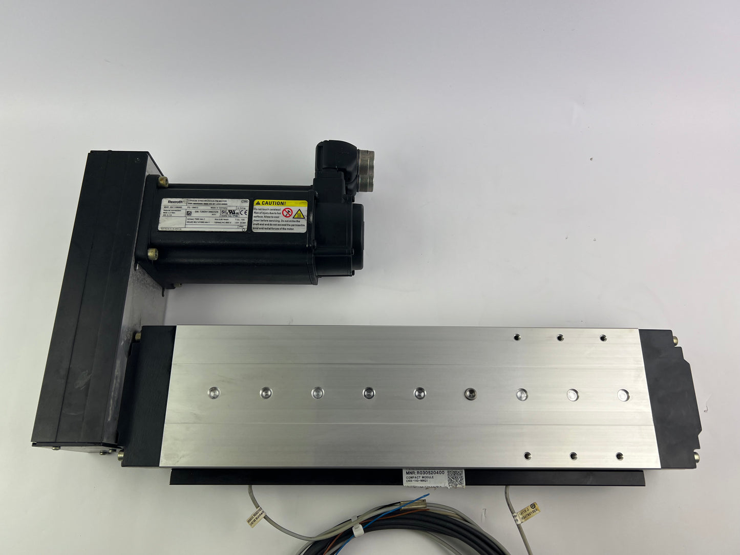 Rexroth R030520400 CKK-110-NNG1 Compact Module + R911306060 MSK040C-0600-NN-M1-UG0-NNNN Motor + 2 Cables + 2 Sensors
