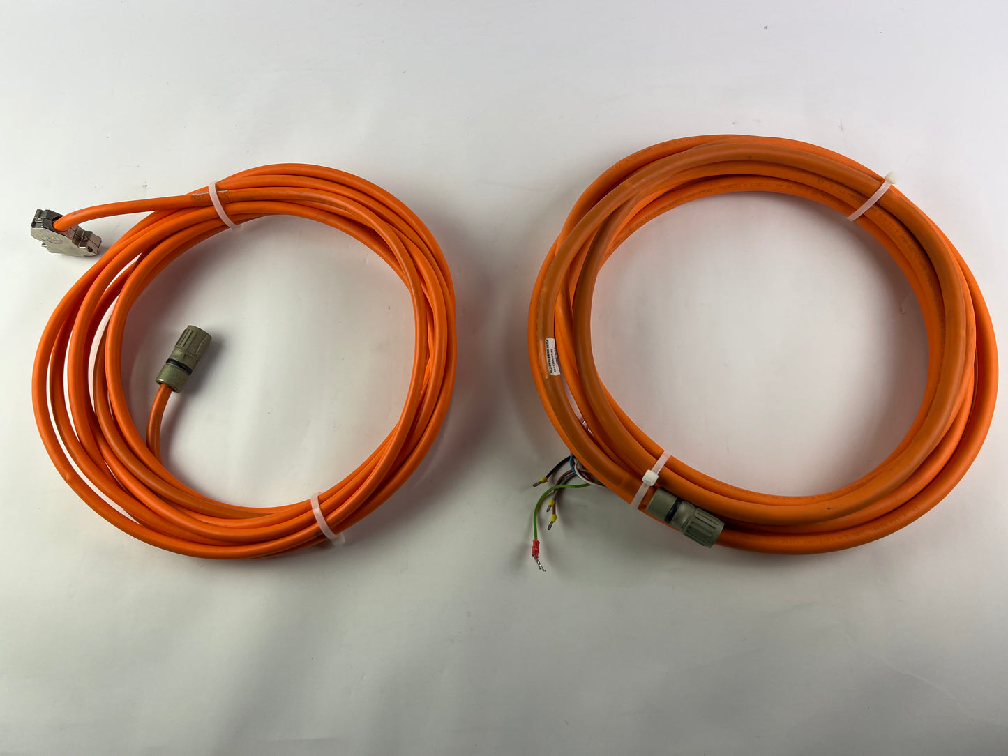 Rexroth R030520401 CKK-145-NN-1 Compact Module + R911384533 MS2N04-D0BQN-BMDH0-NNNNE-NN Motor + 2 Cables + 2 Sensors