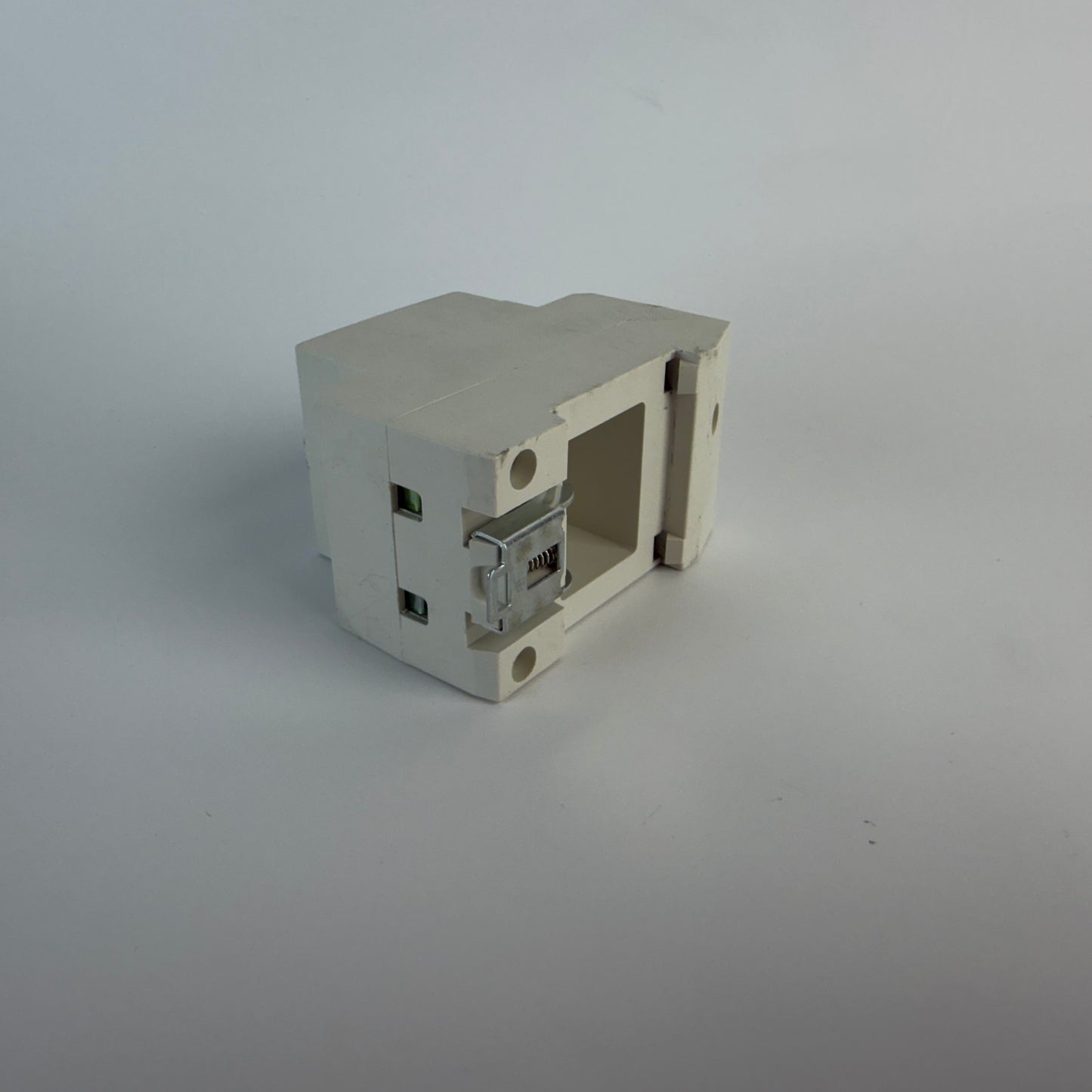 Tracon Electric C60-DAO DIN Rail Schuko Socket 230V 16A 2P+E