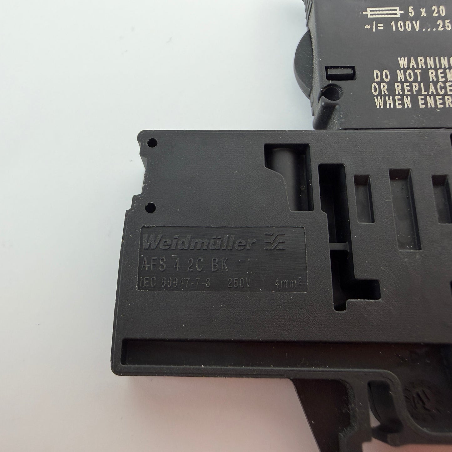 Lot of 6 Weidmuller AFS 4 2C BK Fuse Terminal Blocks FSPG LED 100-250V BK