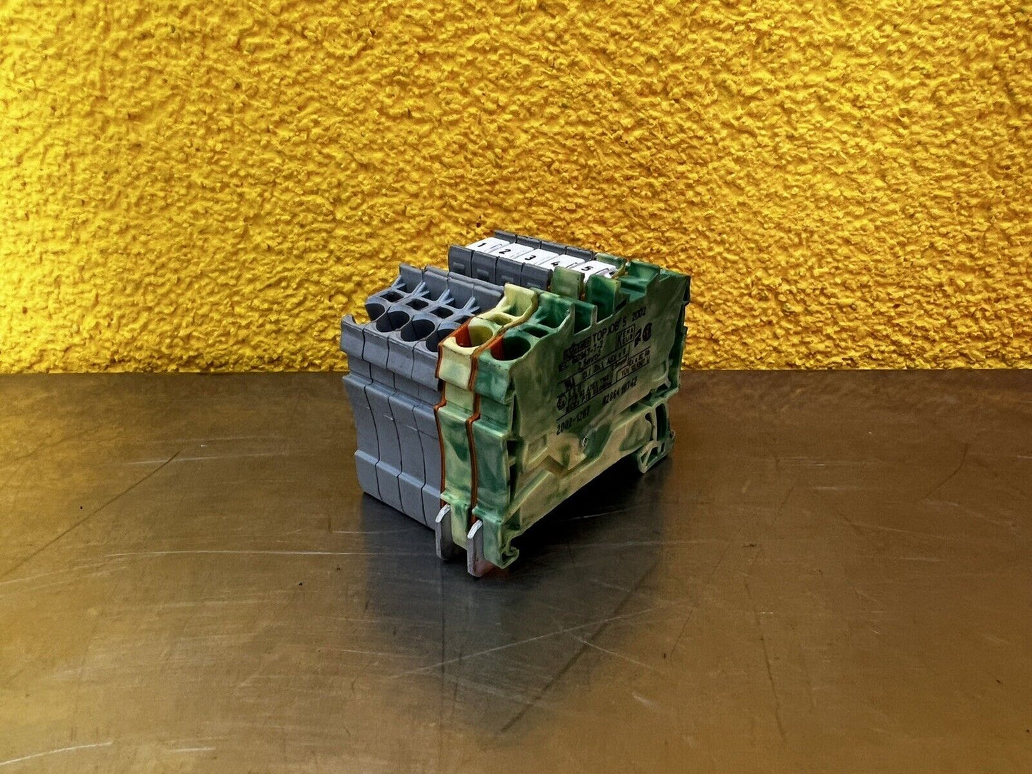 WAGO Ground Terminal Block – IEC 60947-7-2 Earth Clamp (Erdklemme)