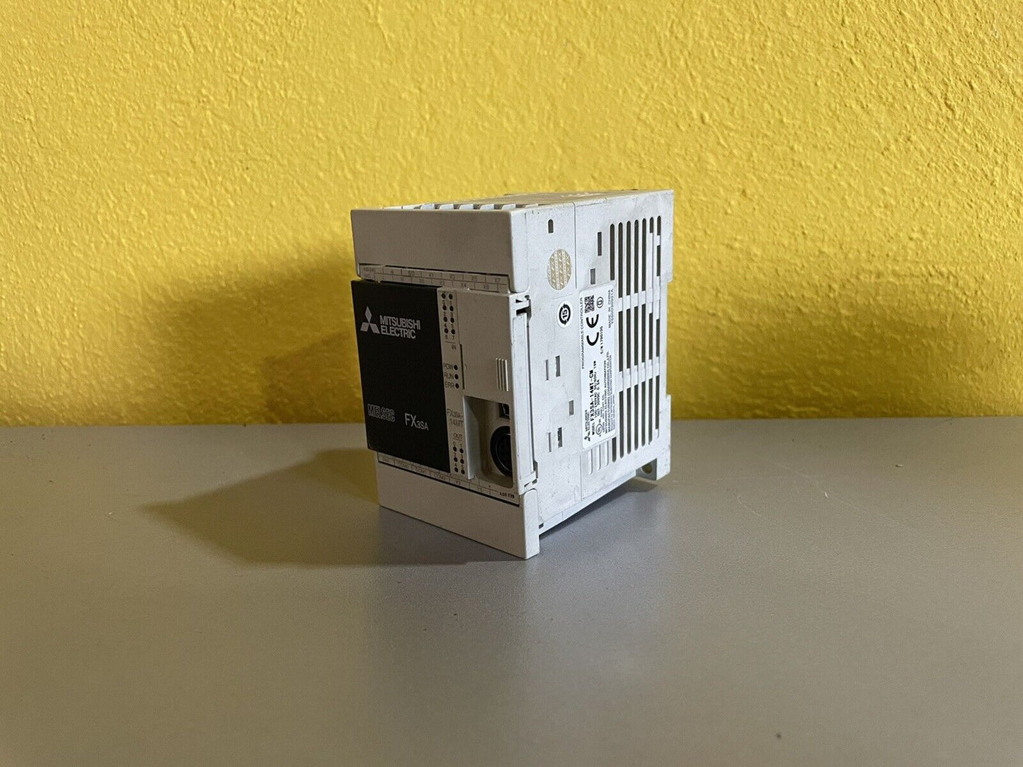 1x Mitsubishi PLC Controller module FX3SA-14MR-CM FX3SA-14MT-CM